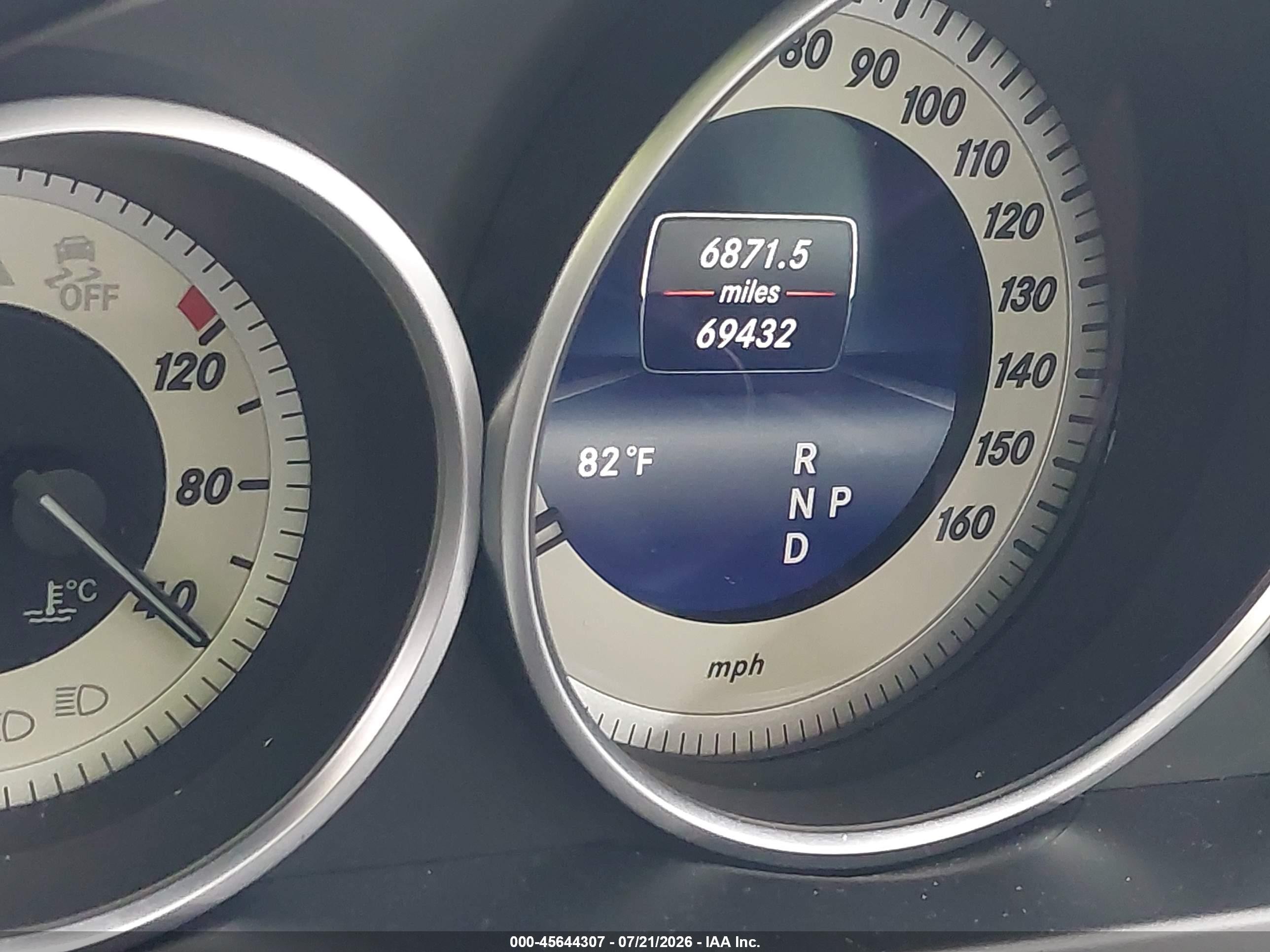 2015 Mercedes-benz E 400   Серый vin: WDDKJ6FB1FF299558
