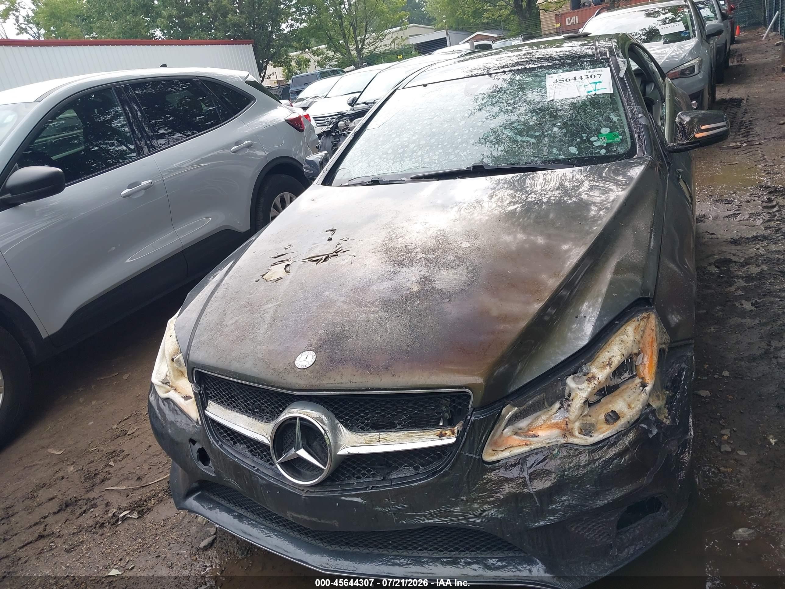 2015 Mercedes-benz E 400   Серый vin: WDDKJ6FB1FF299558