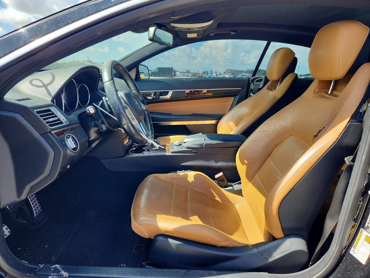 2015 Mercedes-benz E 400 Black vin: WDDKJ6FB3FF299979