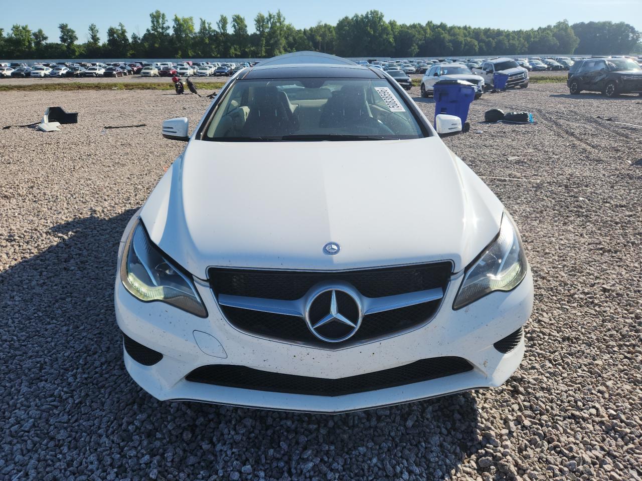 2015 Mercedes-benz E 400 Белый vin: WDDKJ6FB3FF300578