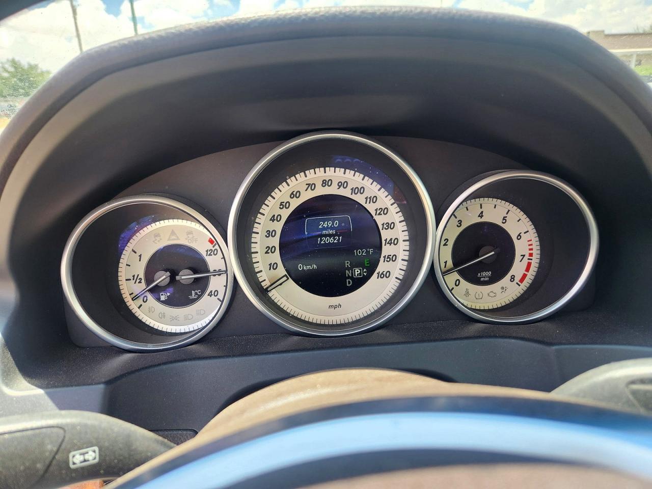 2015 Mercedes-benz E 400 White vin: WDDKJ6FB8FF293918