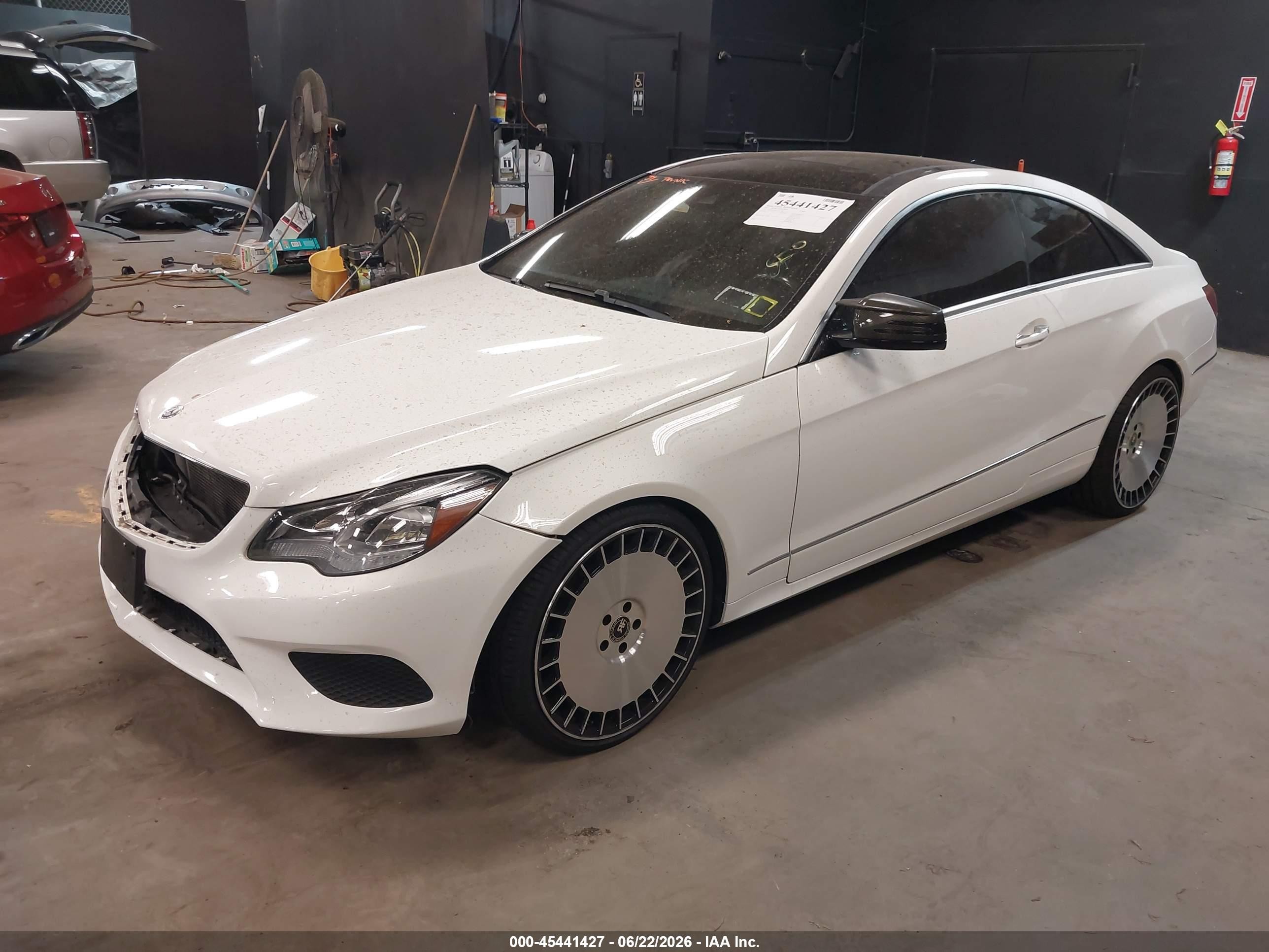 2015 Mercedes-benz E 400 4matic White vin: WDDKJ6HB1FF301760