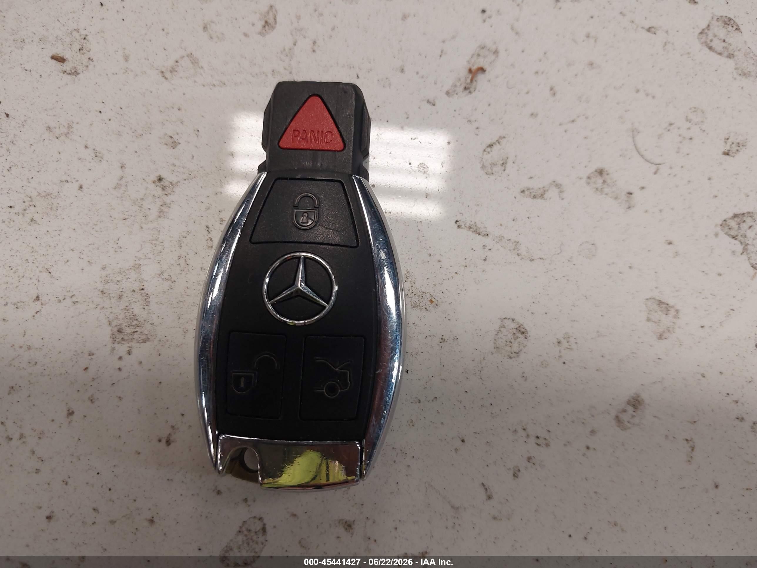 2015 Mercedes-benz E 400 4matic White vin: WDDKJ6HB1FF301760