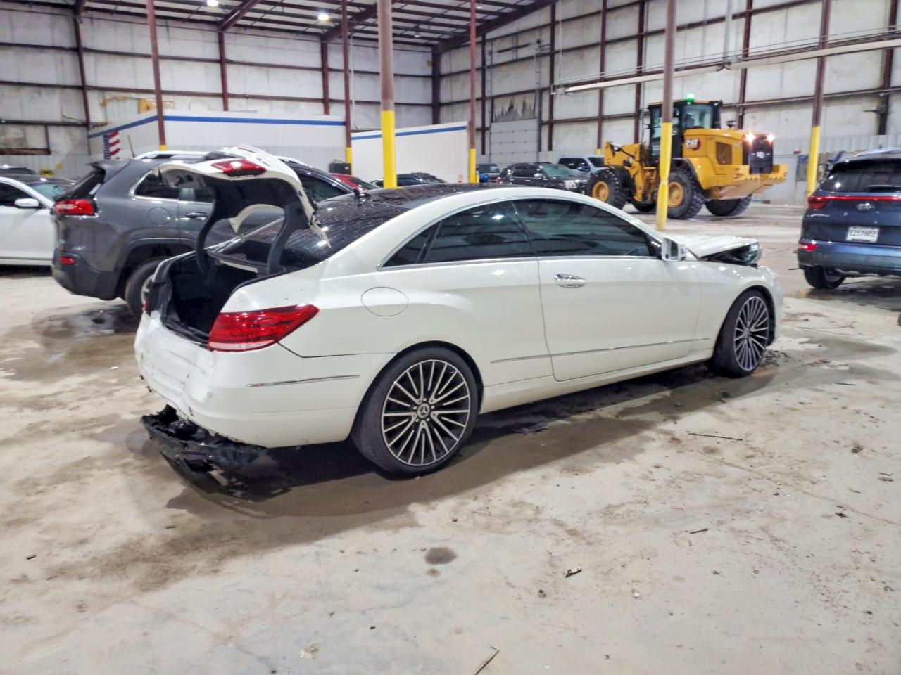2015 Mercedes-benz E 400 4matic White vin: WDDKJ6HB9FF297098