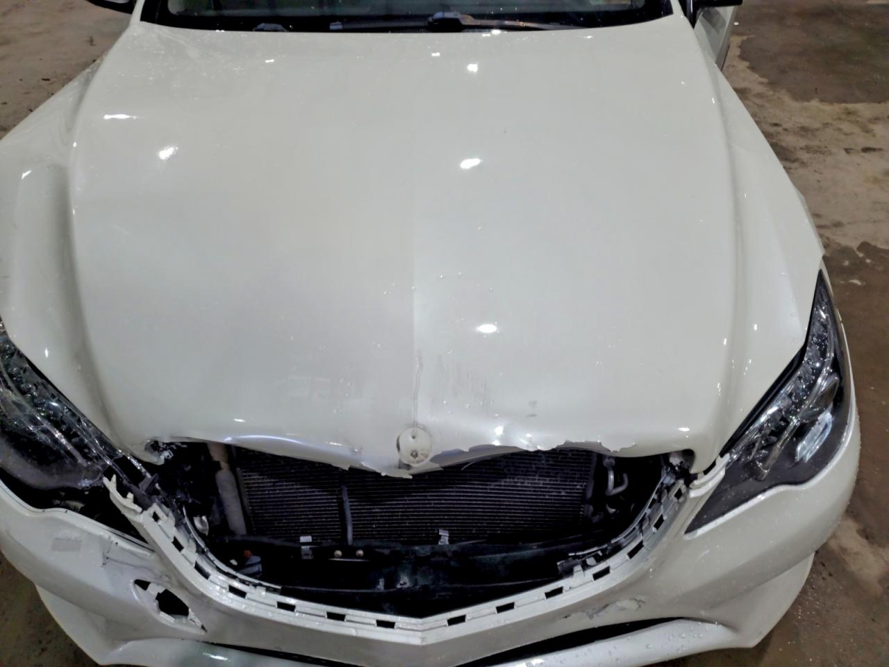 2015 Mercedes-benz E 400 4matic White vin: WDDKJ6HB9FF297098