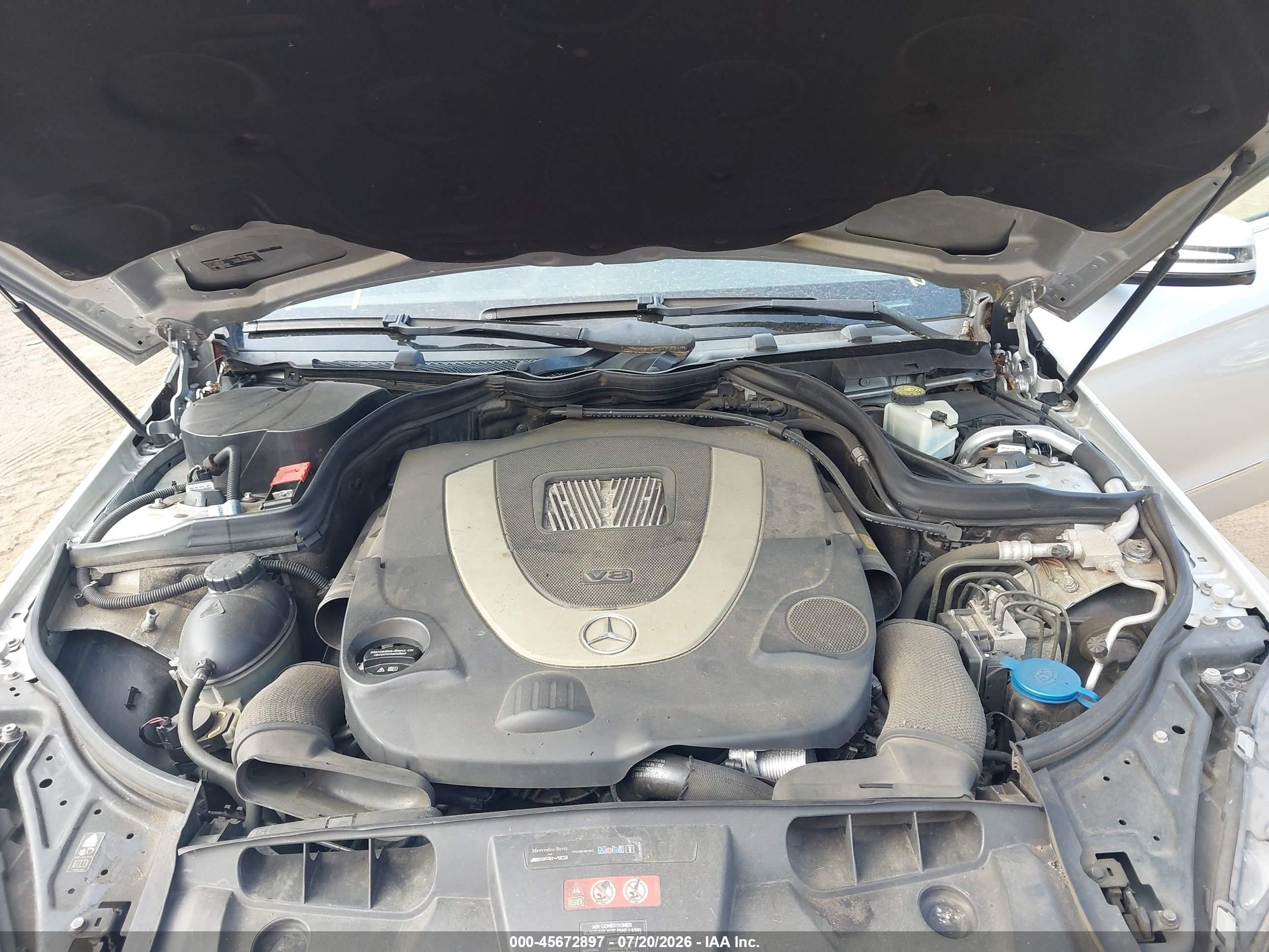 2010 Mercedes-benz E 550   Silver vin: WDDKJ7CB0AF034083