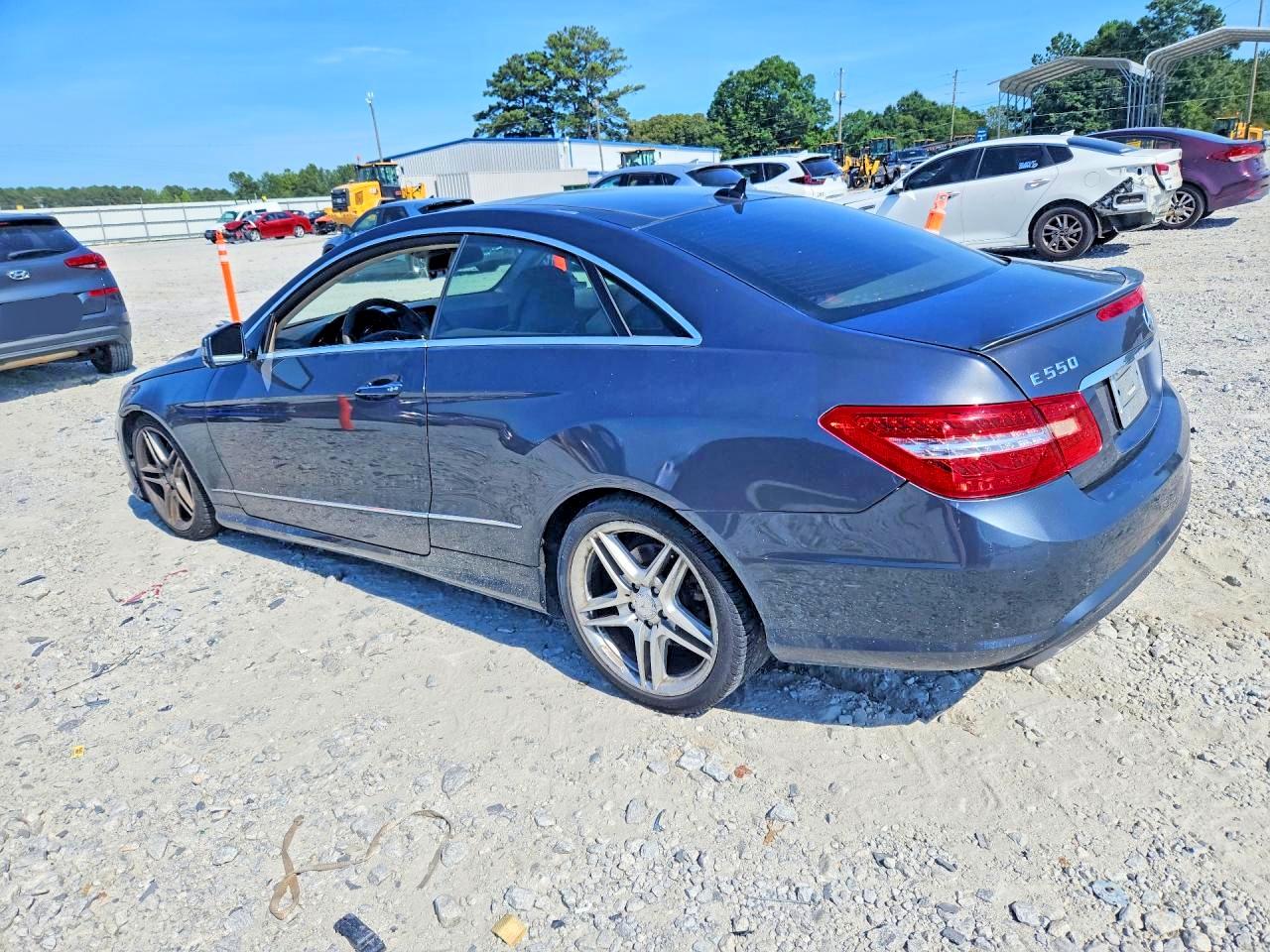 2010 Mercedes-benz E 550 Gray vin: WDDKJ7CB2AF049538
