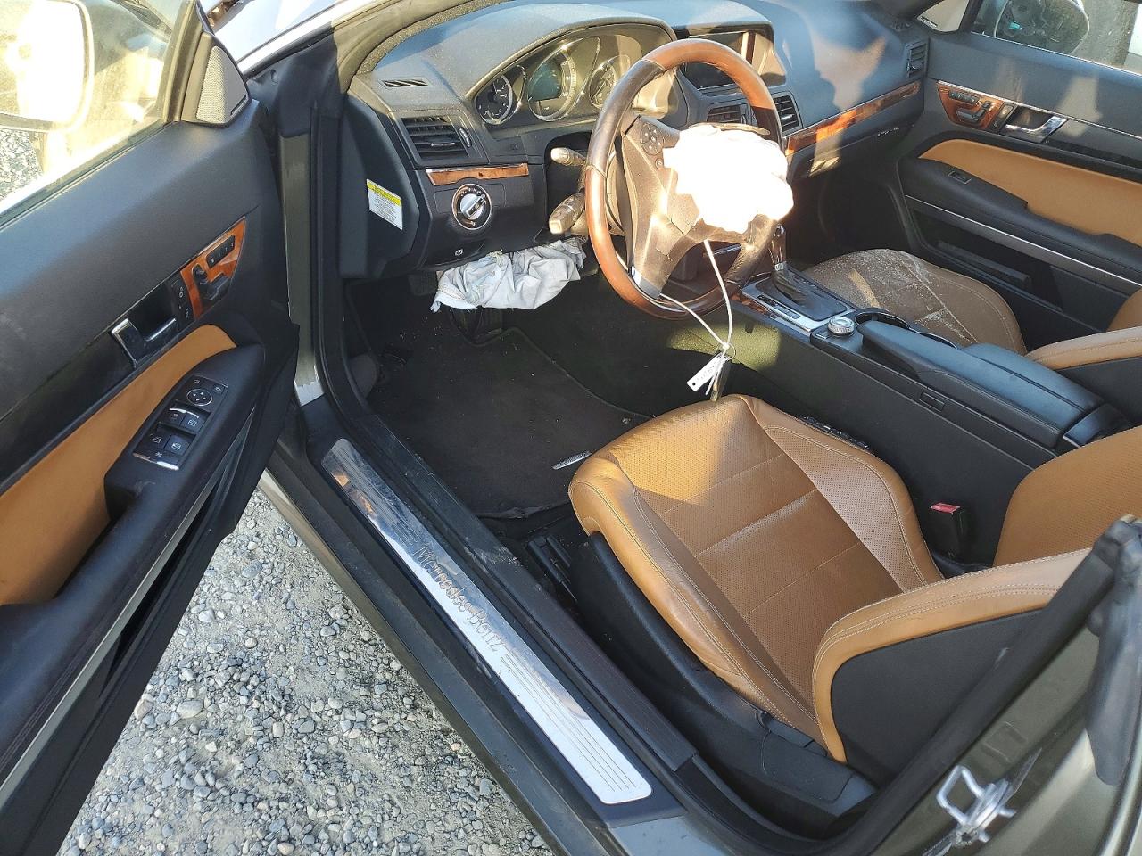 2010 Mercedes-benz E Class Brown vin: WDDKJ7CB5AF004657