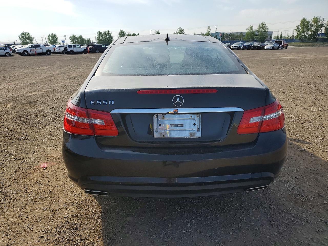 2010 Mercedes-benz E 550 Black vin: WDDKJ7CBXAF049920
