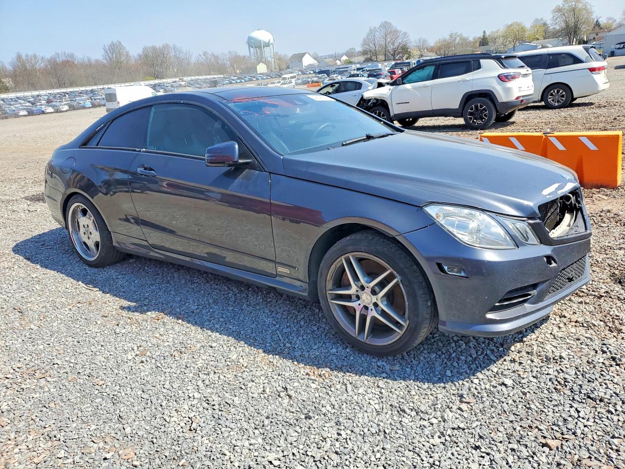 2012 Mercedes-benz E 550 Gray vin: WDDKJ7DB1CF159398