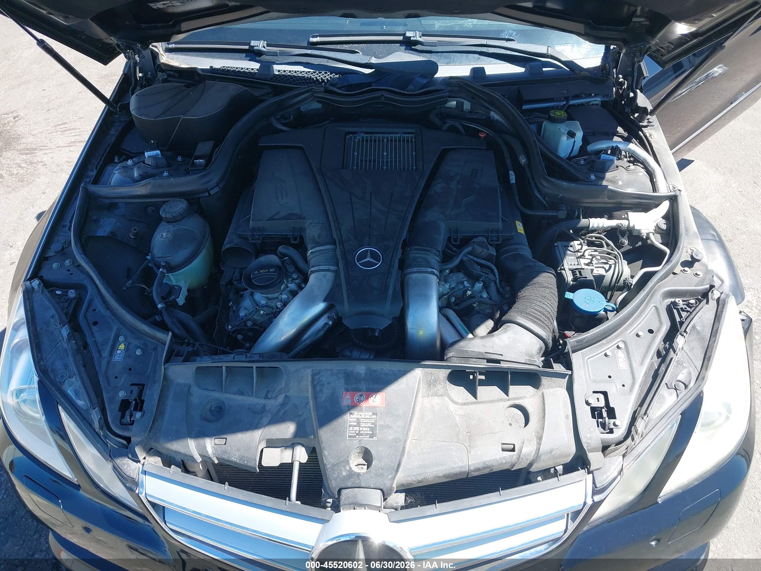 2012 Mercedes-benz E 550 Black vin: WDDKJ7DB9CF155325