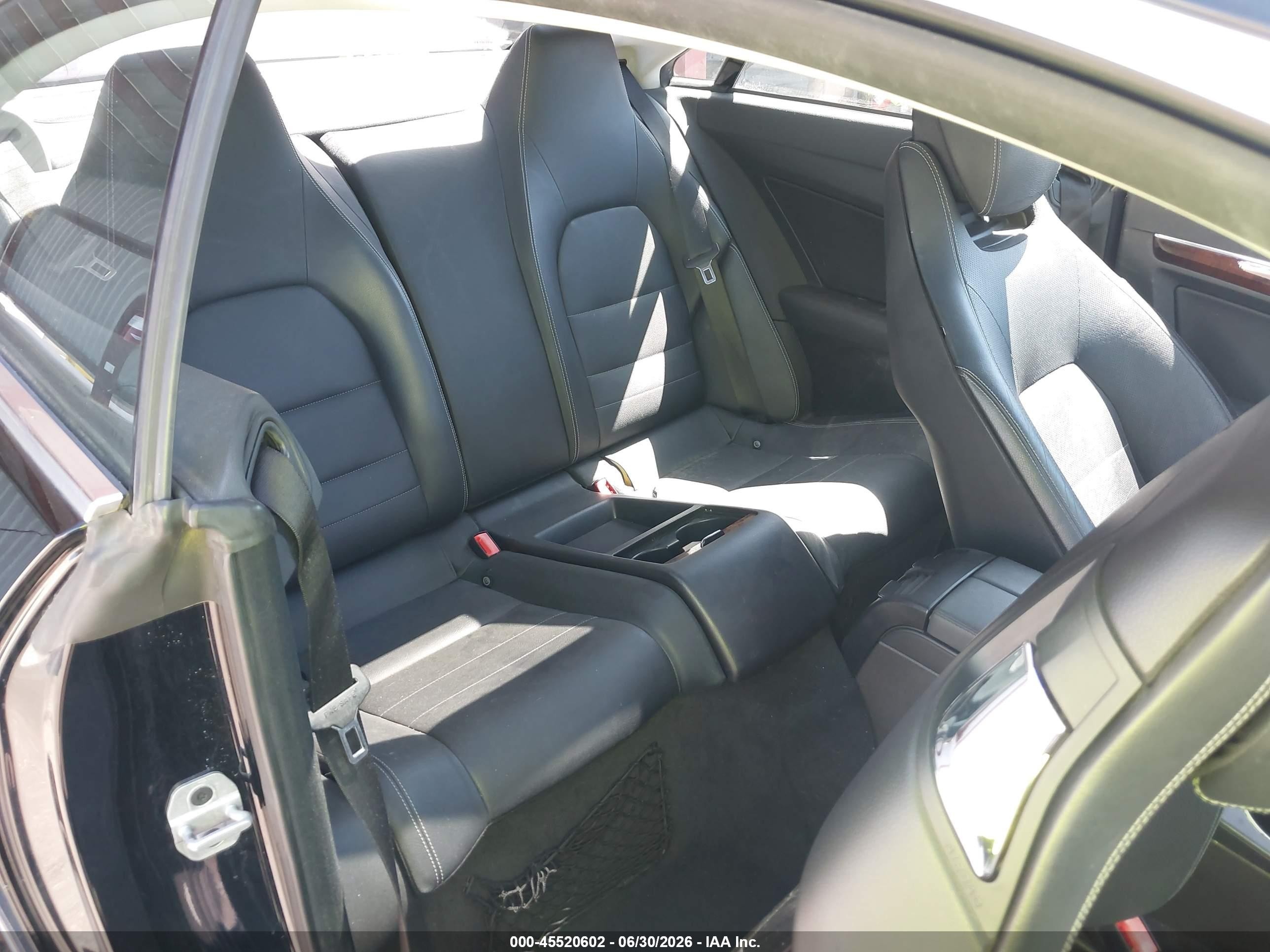 2012 Mercedes-benz E 550 Black vin: WDDKJ7DB9CF155325