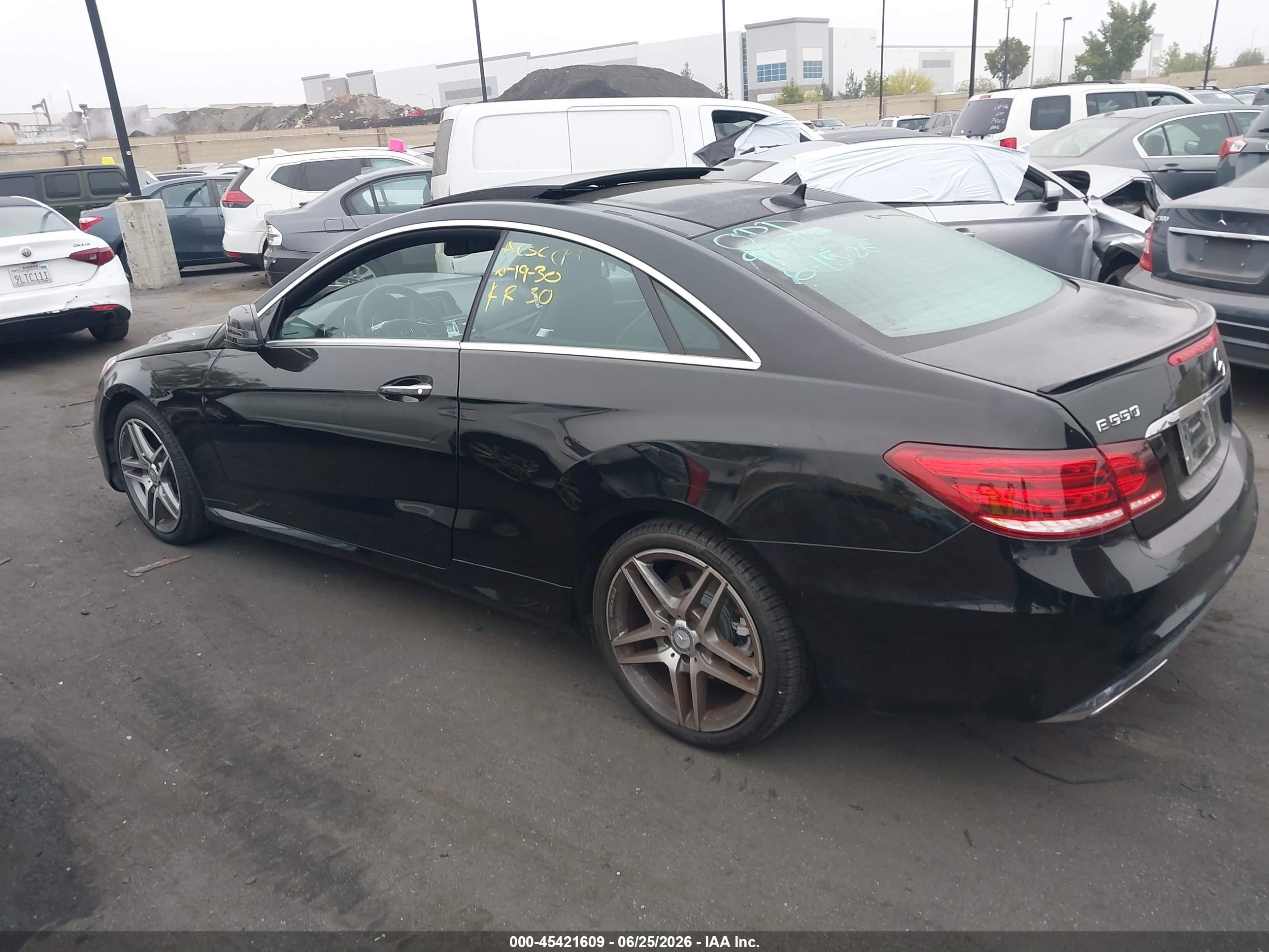 2015 Mercedes-benz E 550   Black vin: WDDKJ7DB9FF295475