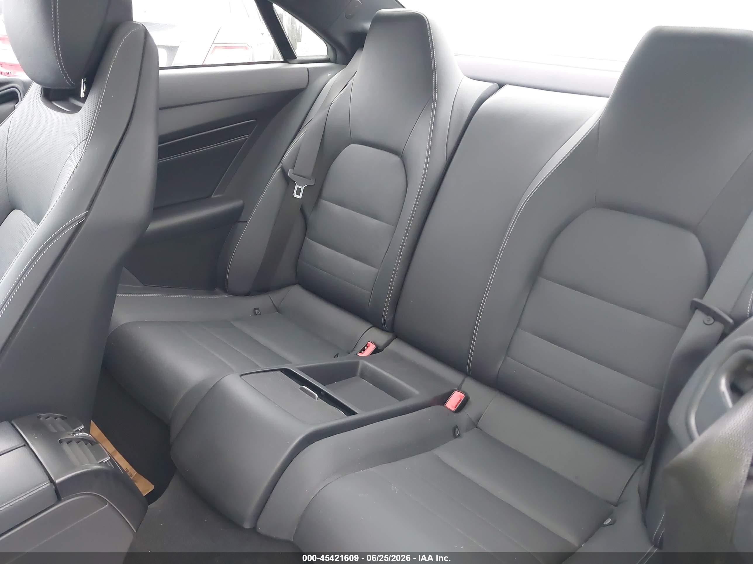 2015 Mercedes-benz E 550   Black vin: WDDKJ7DB9FF295475