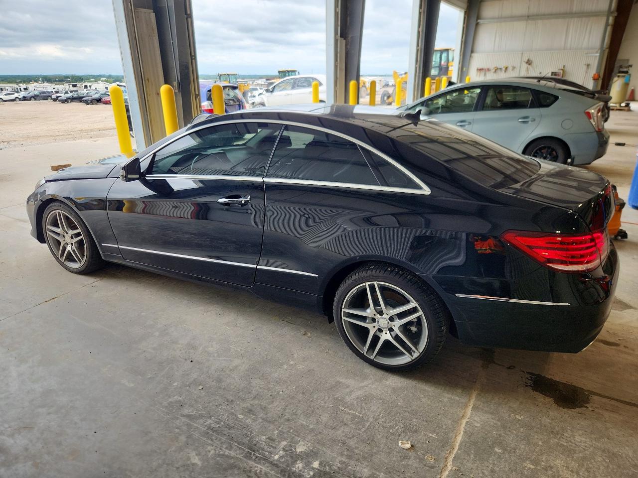 2014 Mercedes-benz E 350 4matic Black vin: WDDKJ8JB3EF241971