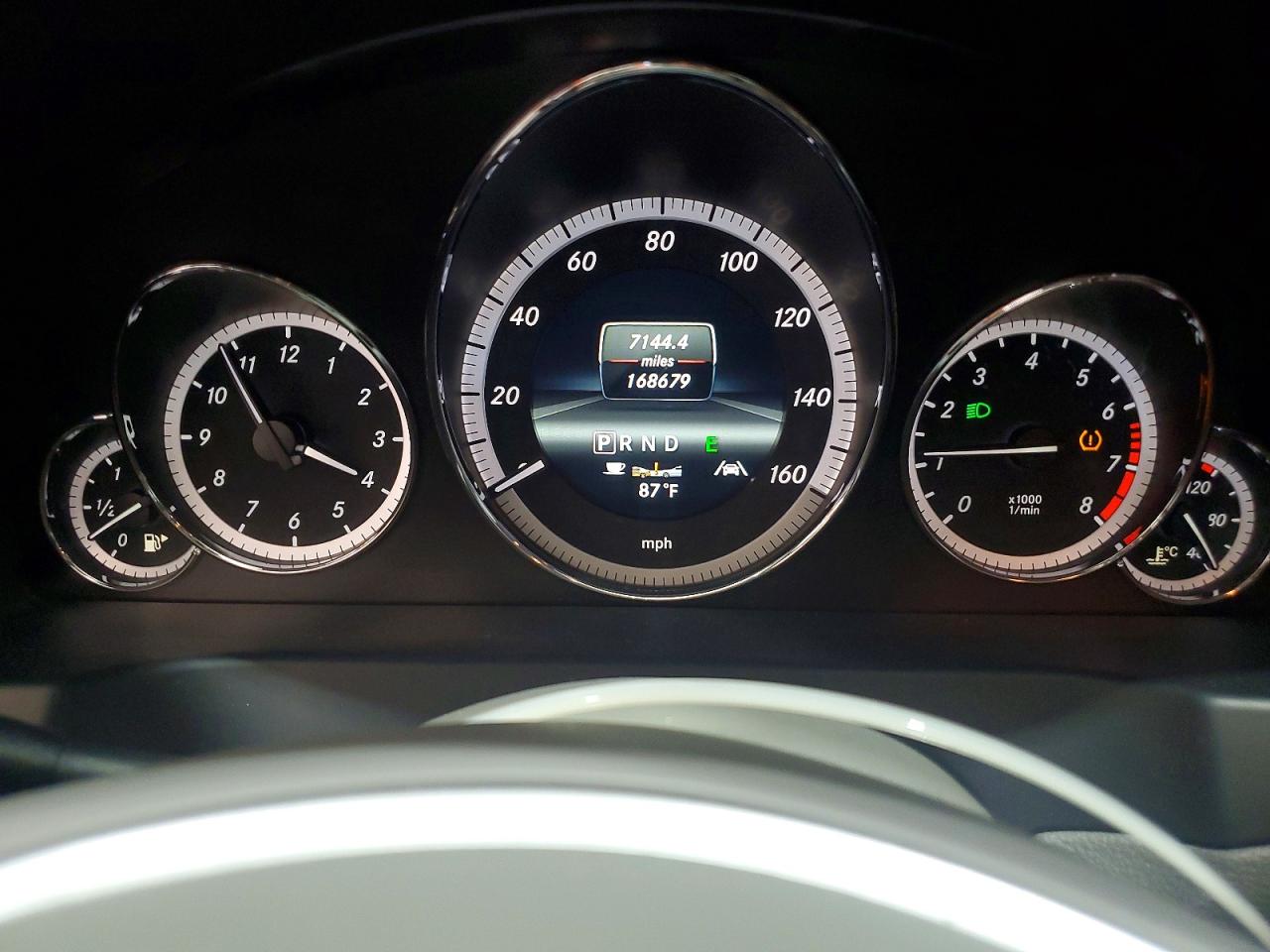 2013 Mercedes-benz E 350 4matic Blue vin: WDDKJ8JB4DF188941