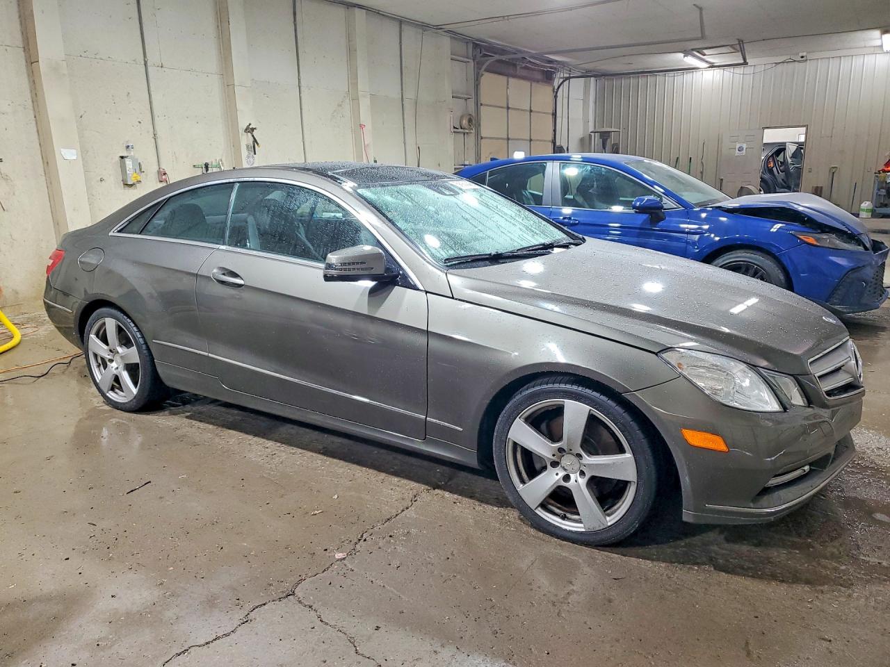 2013 Mercedes-benz E 350 4matic Gray vin: WDDKJ8JB8DF219933