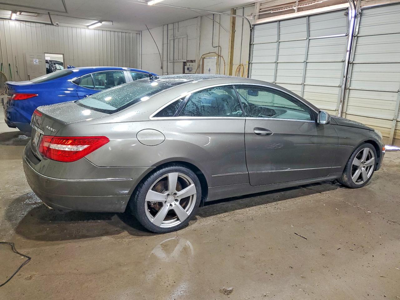 2013 Mercedes-benz E 350 4matic Gray vin: WDDKJ8JB8DF219933