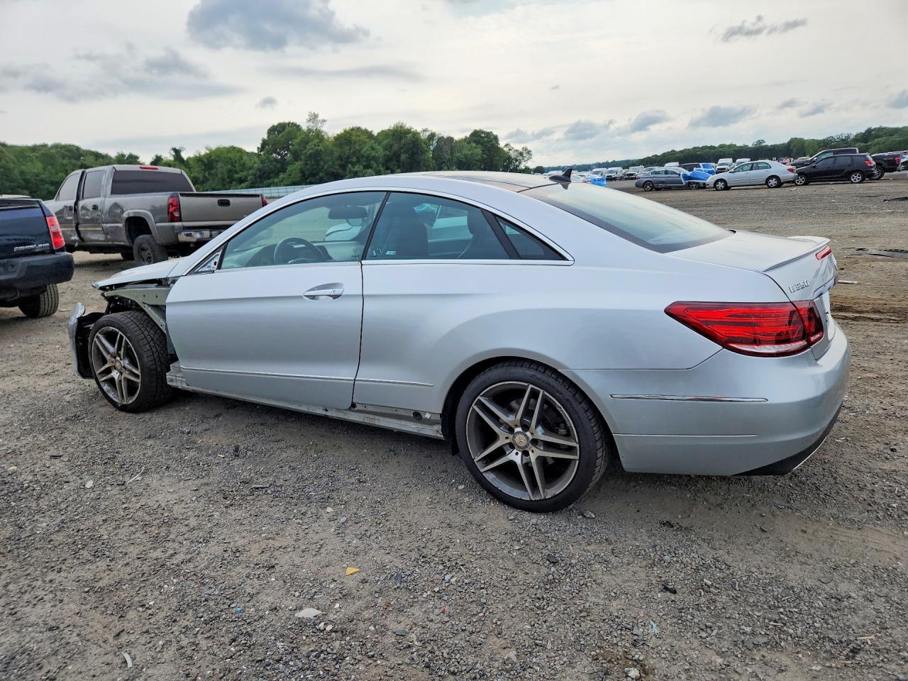 2014 Mercedes-benz E 350 4matic Серебряный vin: WDDKJ8JB8EF272617