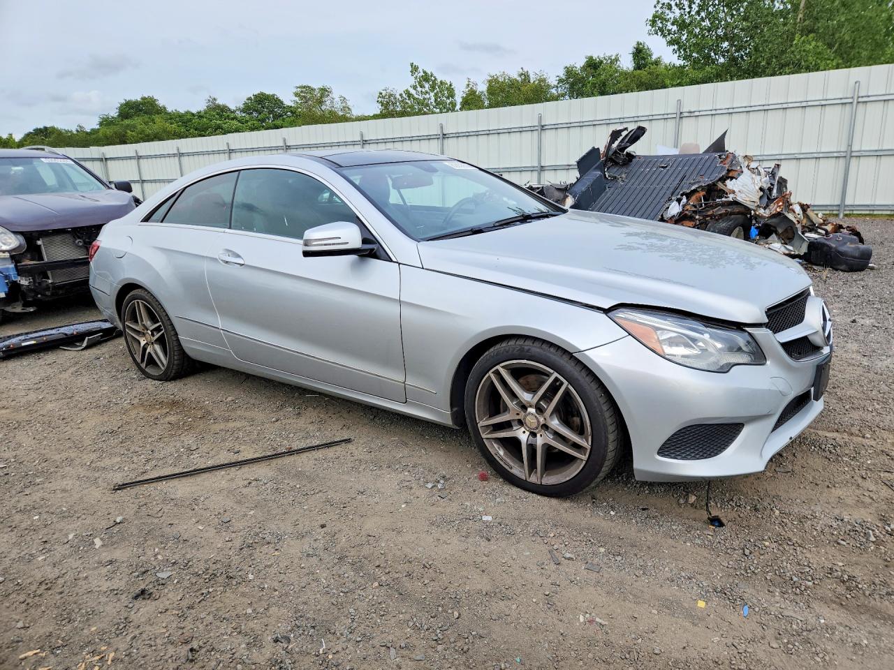 2014 Mercedes-benz E 350 4matic Серебряный vin: WDDKJ8JB8EF272617