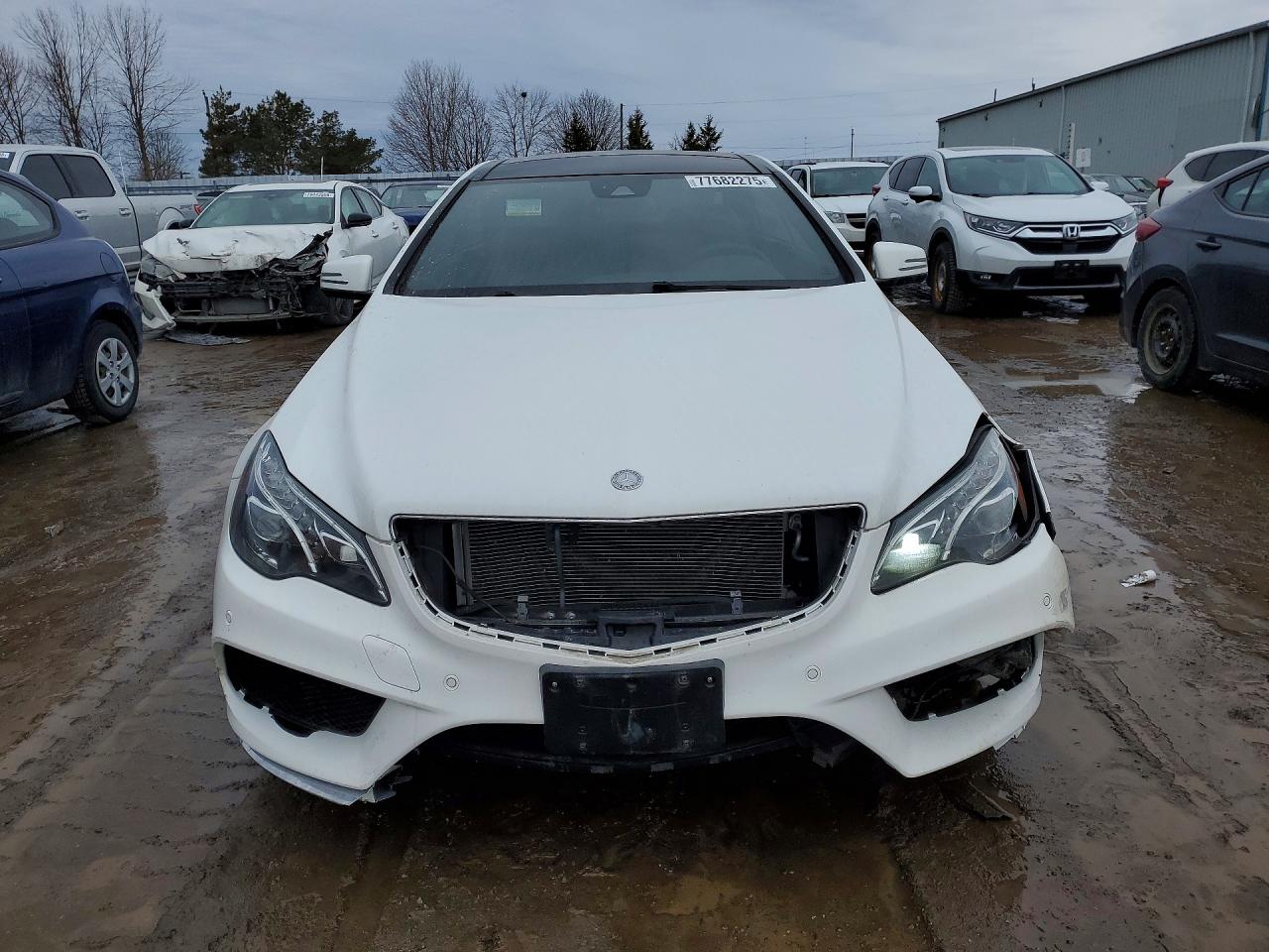 2014 Mercedes Benz E 350 4matic White vin: WDDKJ8JBXEF272392