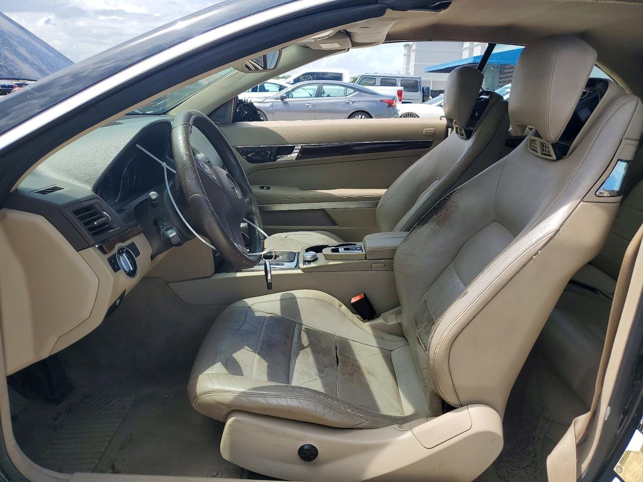 2011 Mercedes-benz E 350 Black vin: WDDKK5GF1BF085981
