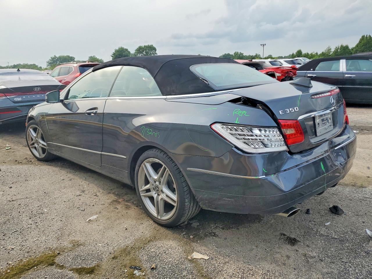 2011 Mercedes-benz E 350 Gray vin: WDDKK5GF2BF057526