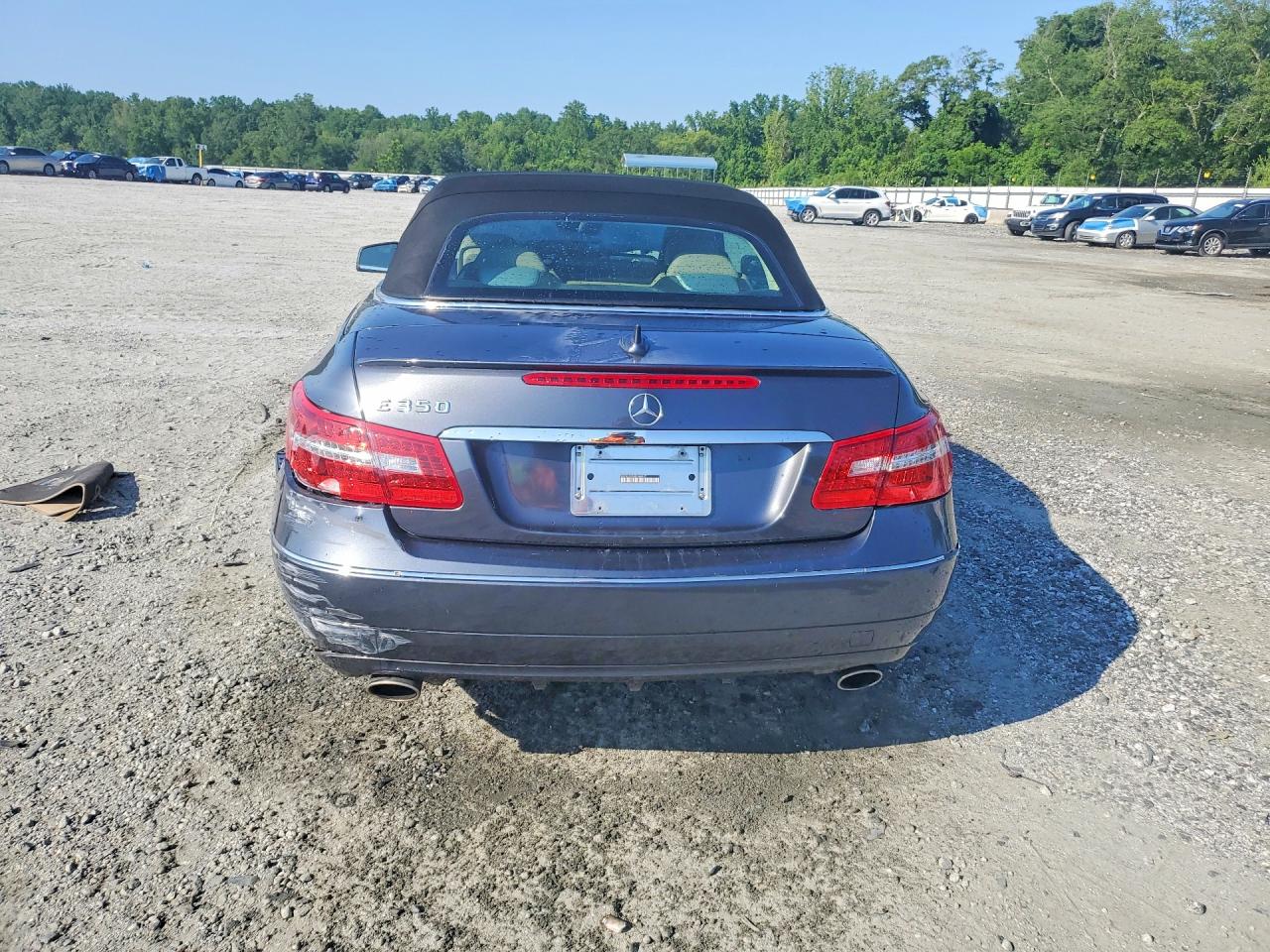 2011 Mercedes-benz E 350 Gray vin: WDDKK5GF4BF068463