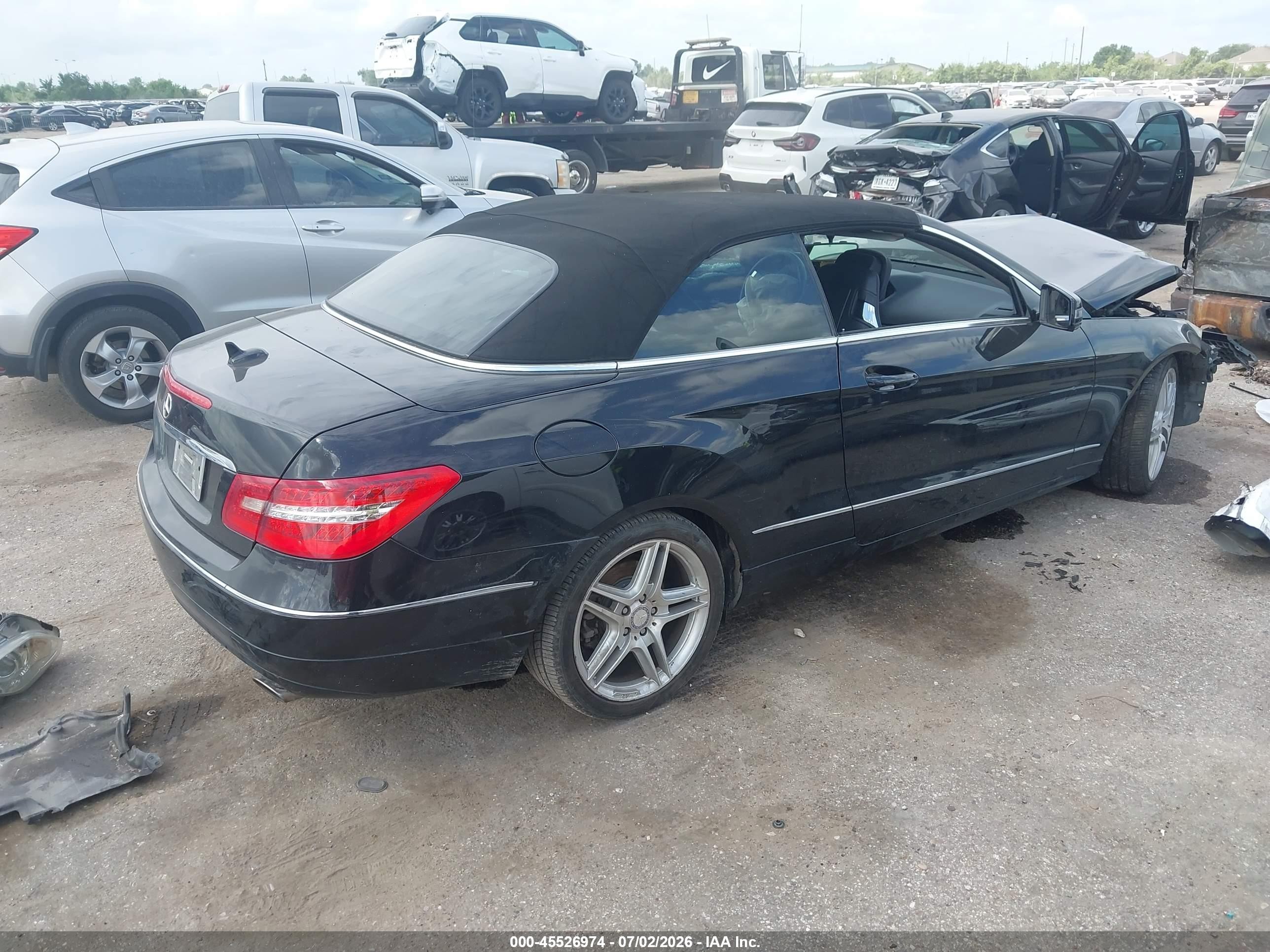 2011 Mercedes-benz E 350   Черный vin: WDDKK5GF5BF096577