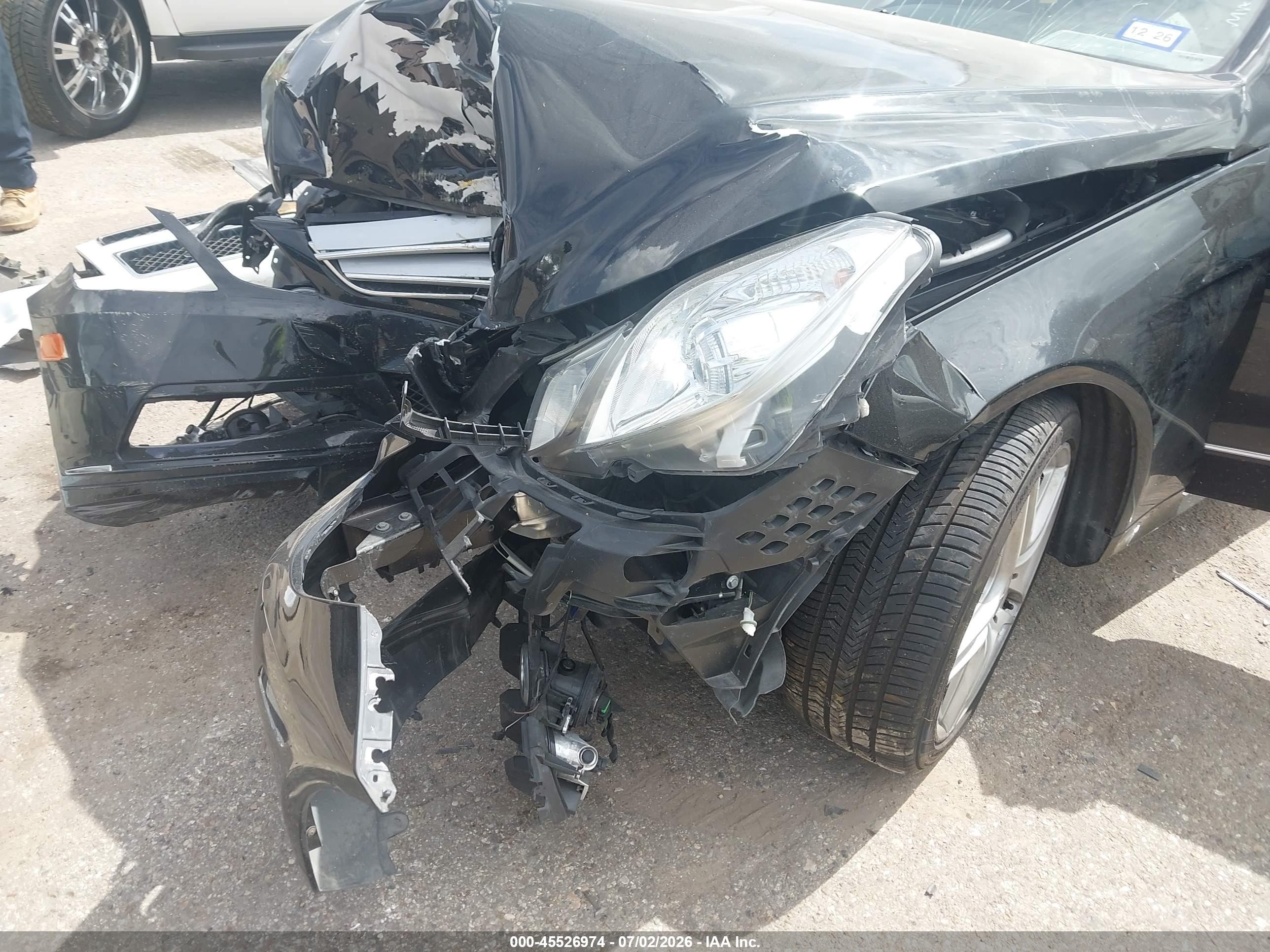 2011 Mercedes-benz E 350   Черный vin: WDDKK5GF5BF096577