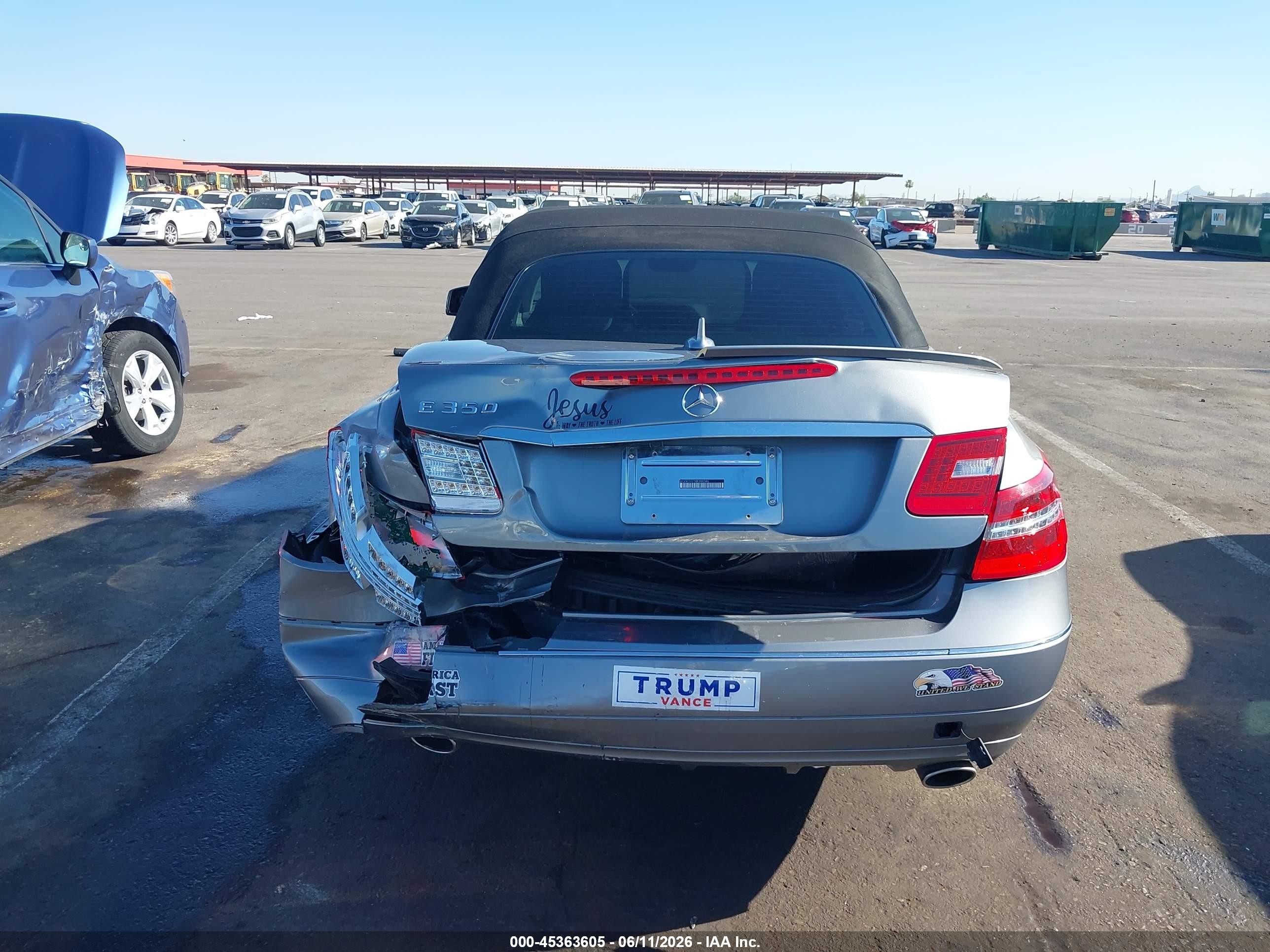 2011 Mercedes-benz E 350   Gray vin: WDDKK5GF5BF098586