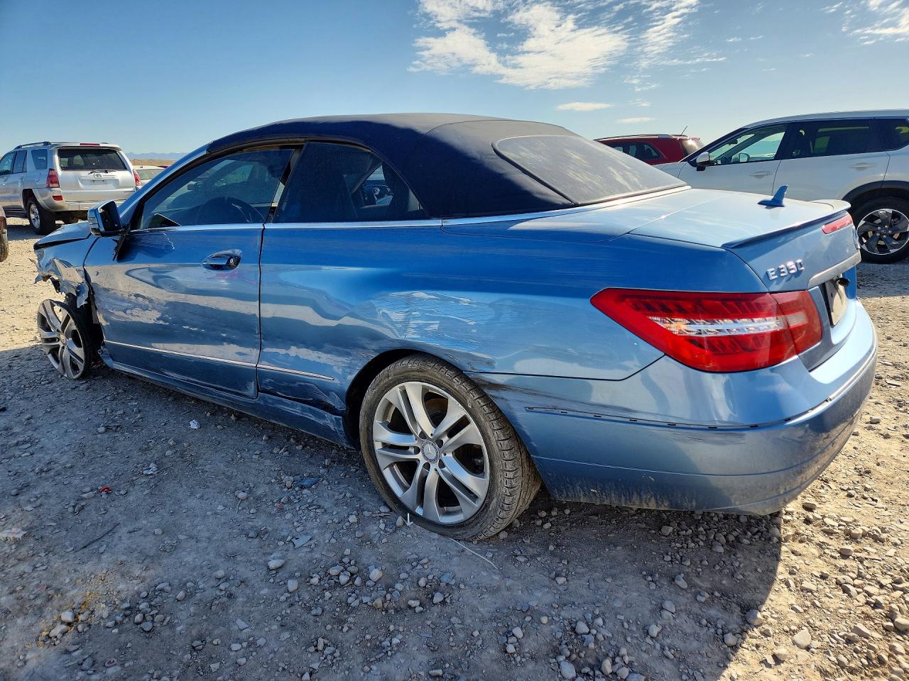 2011 Mercedes-benz E 350 Blue vin: WDDKK5GF6BF064396
