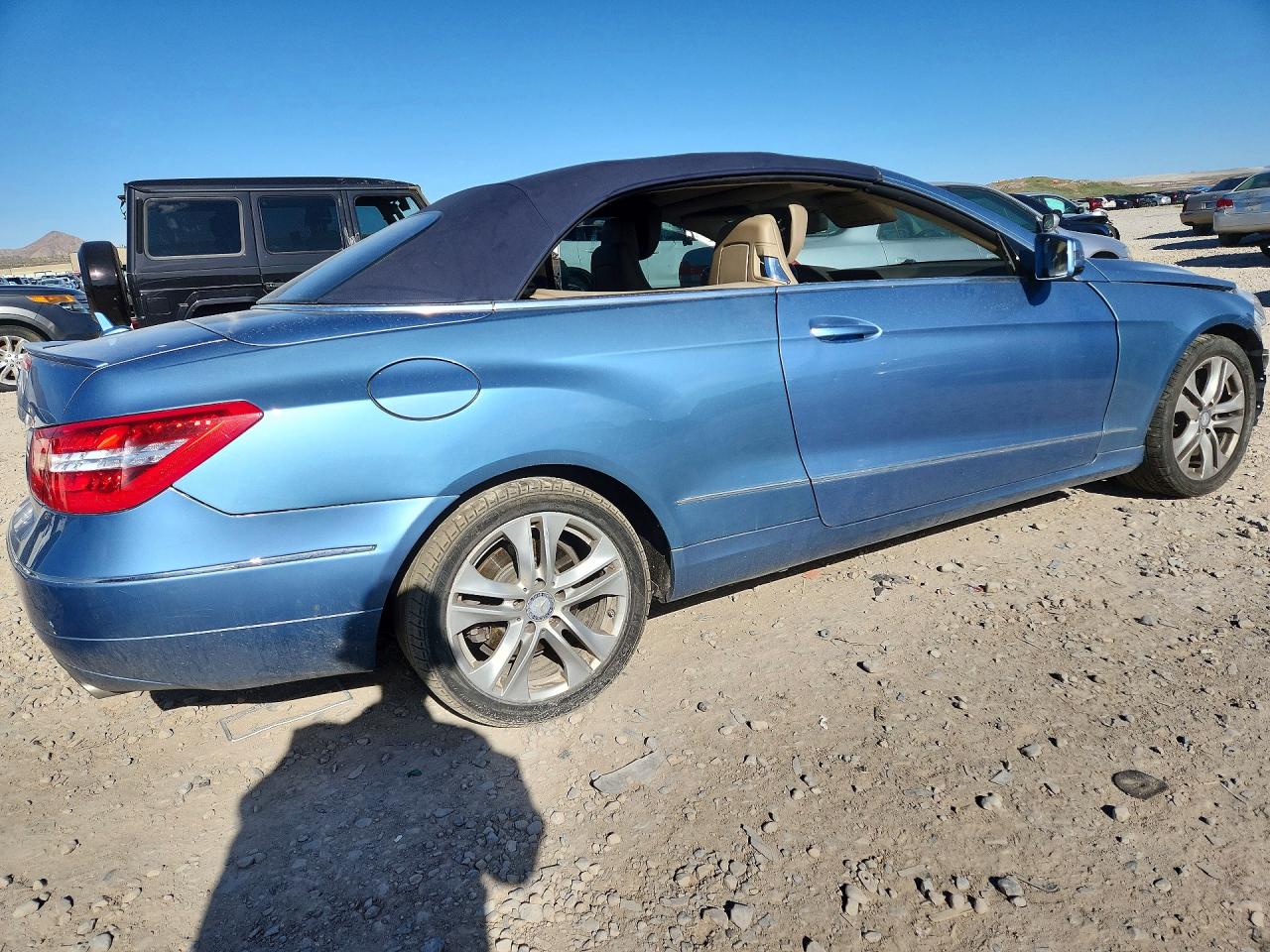 2011 Mercedes-benz E 350 Blue vin: WDDKK5GF6BF064396