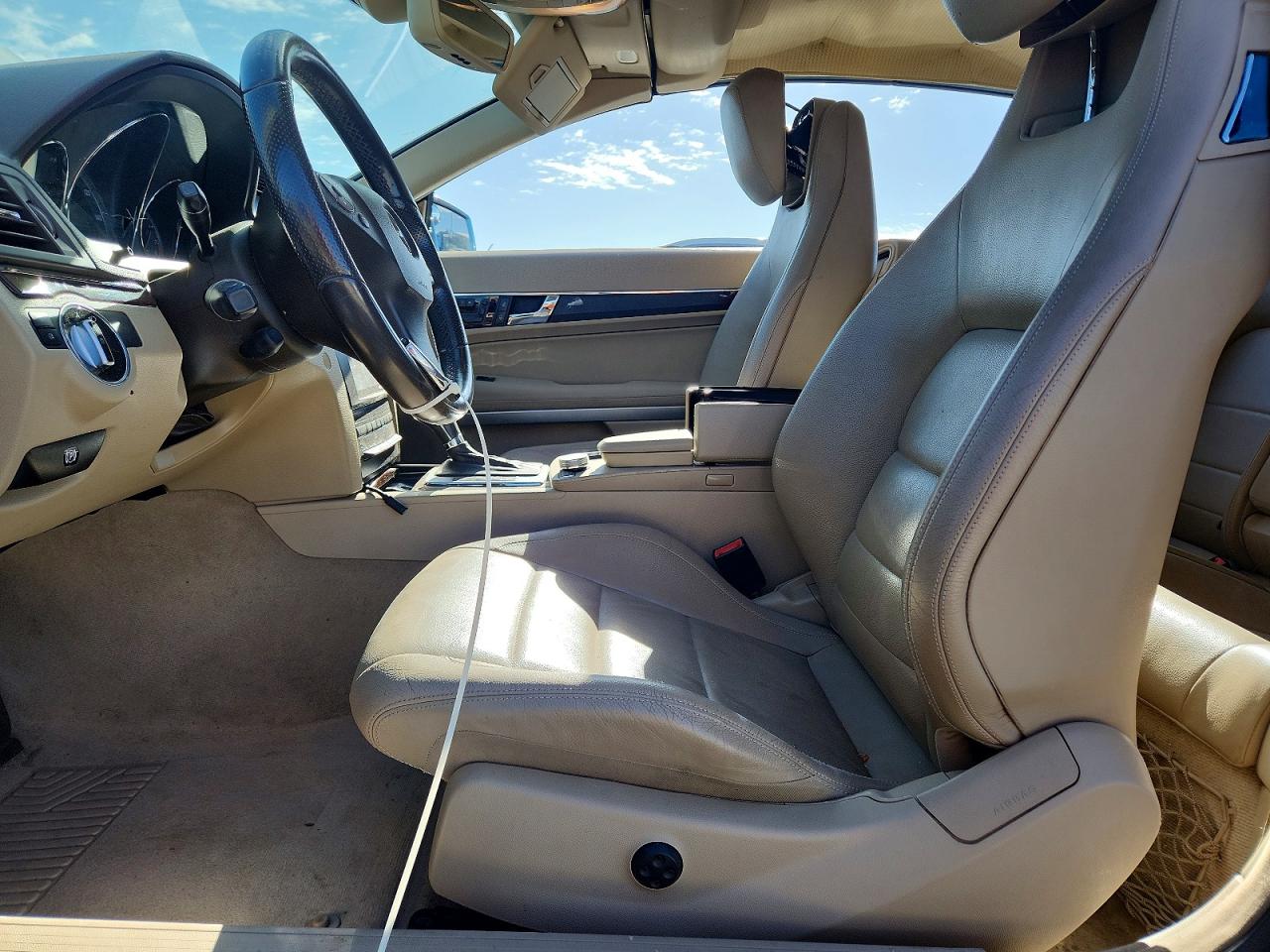2011 Mercedes-benz E 350 Blue vin: WDDKK5GF6BF064396