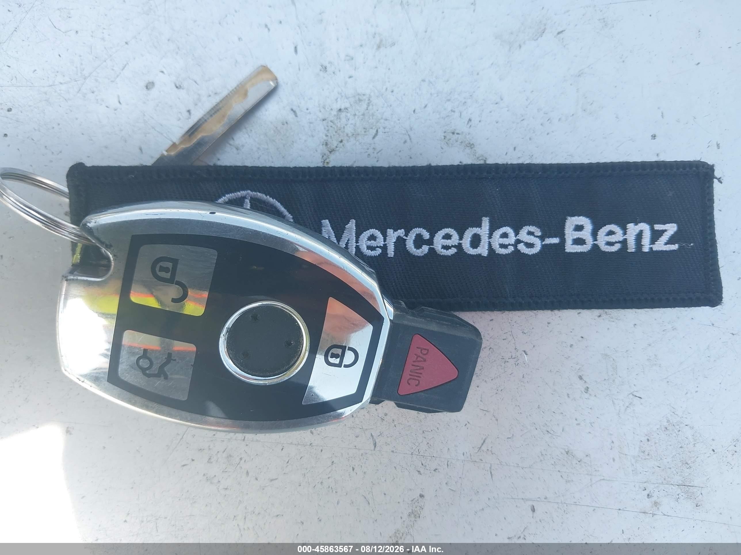 2012 Mercedes-benz E 350   Blue vin: WDDKK5KF0CF154135