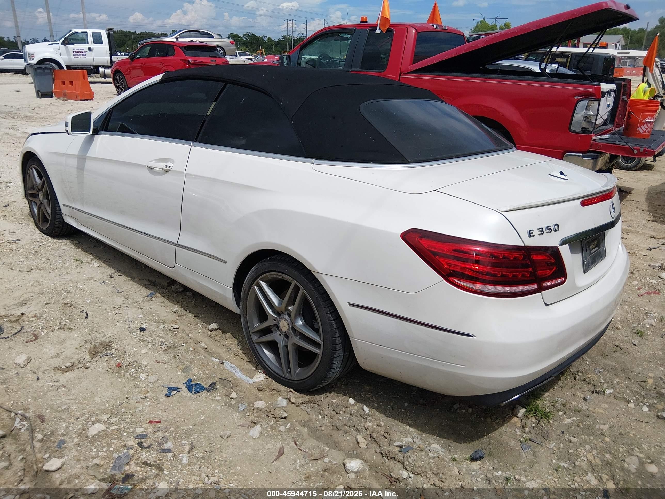 2014 Mercedes-benz E 350   White vin: WDDKK5KF0EF270129