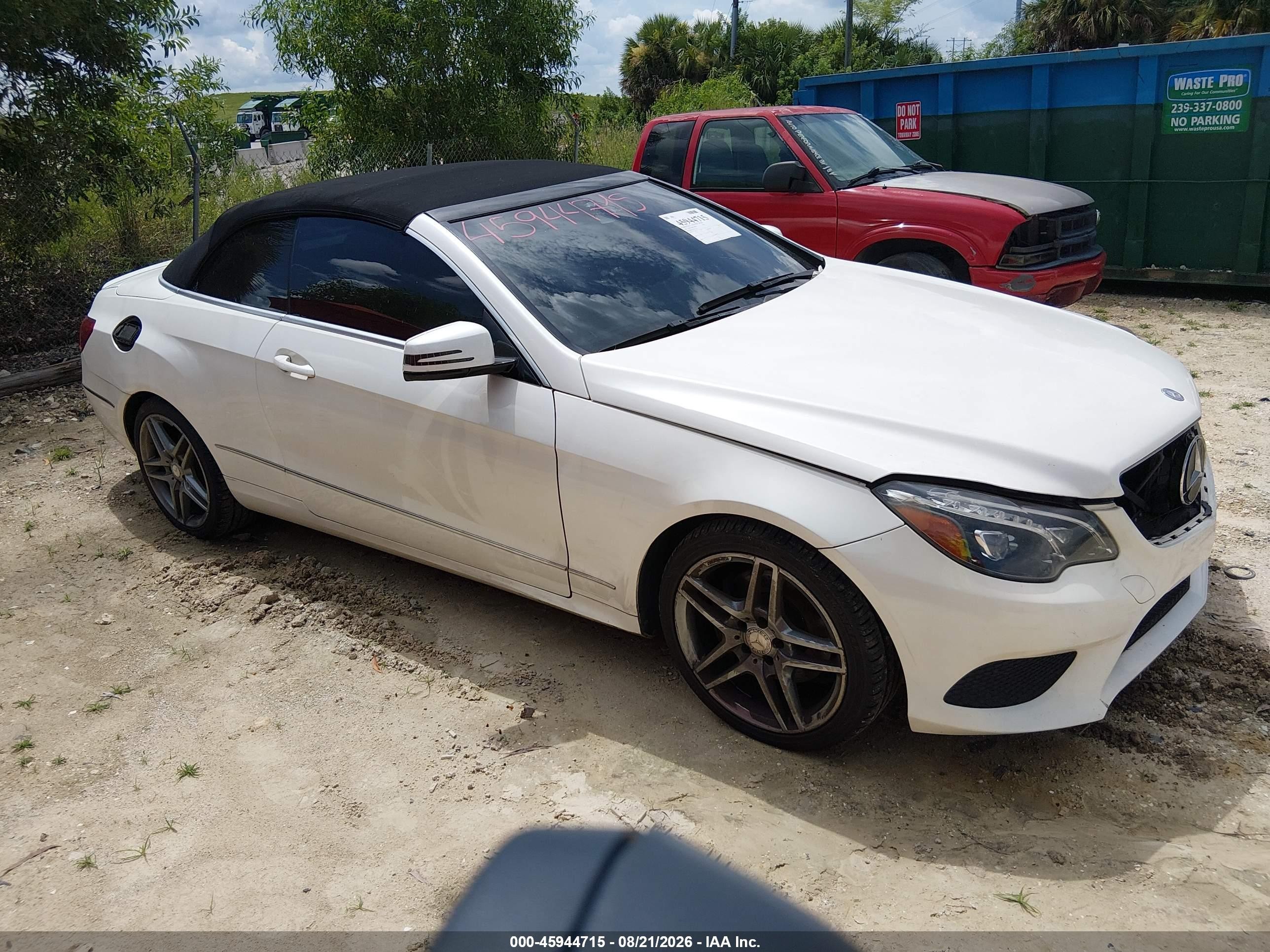 2014 Mercedes-benz E 350   White vin: WDDKK5KF0EF270129