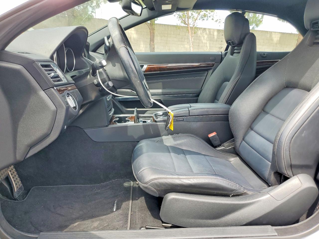 2014 Mercedes-benz E 350 Silver vin: WDDKK5KF0EF270468