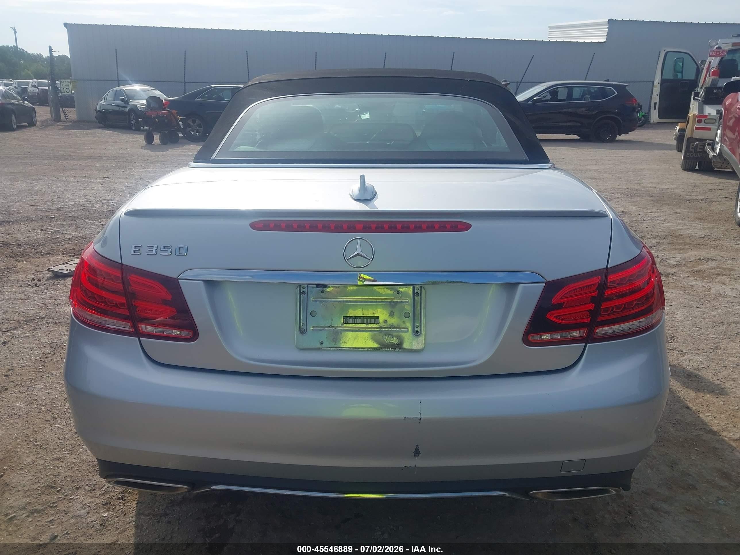 2014 Mercedes-benz E 350   Silver vin: WDDKK5KF1EF266591