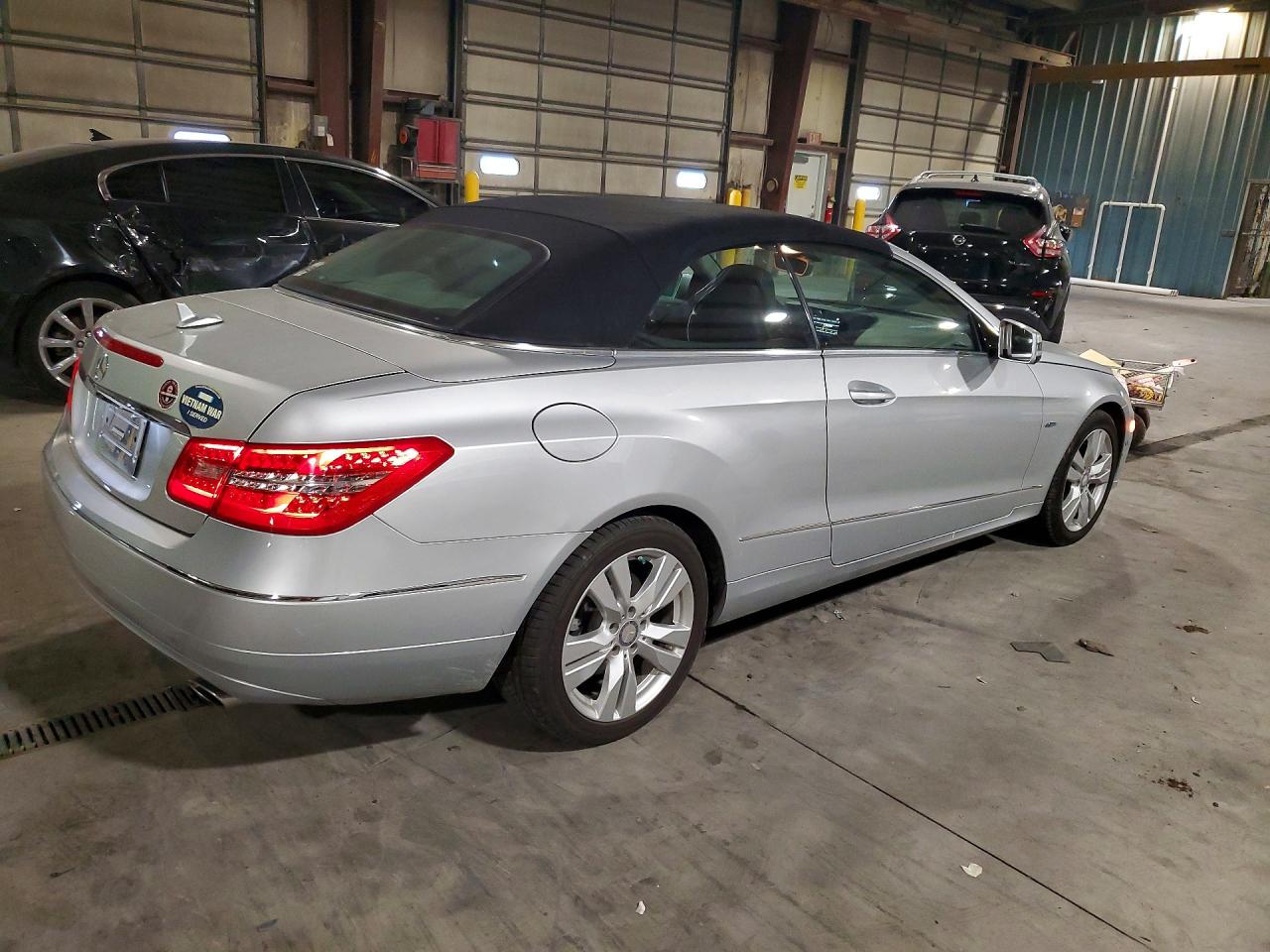 2012 Mercedes-benz E 350 Серебряный vin: WDDKK5KF2CF139734