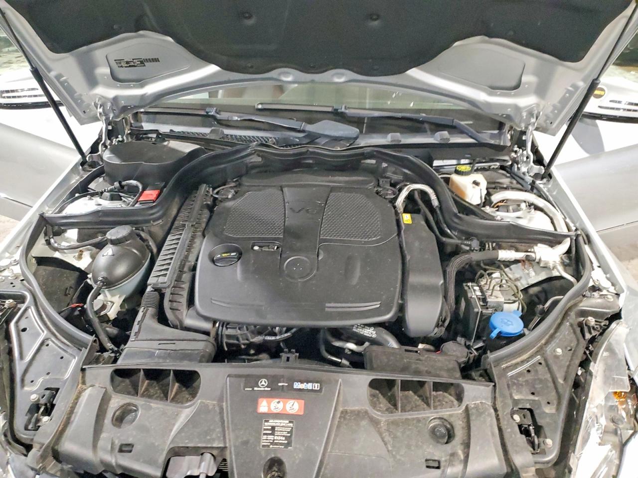 2012 Mercedes-benz E 350 Серебряный vin: WDDKK5KF2CF139734