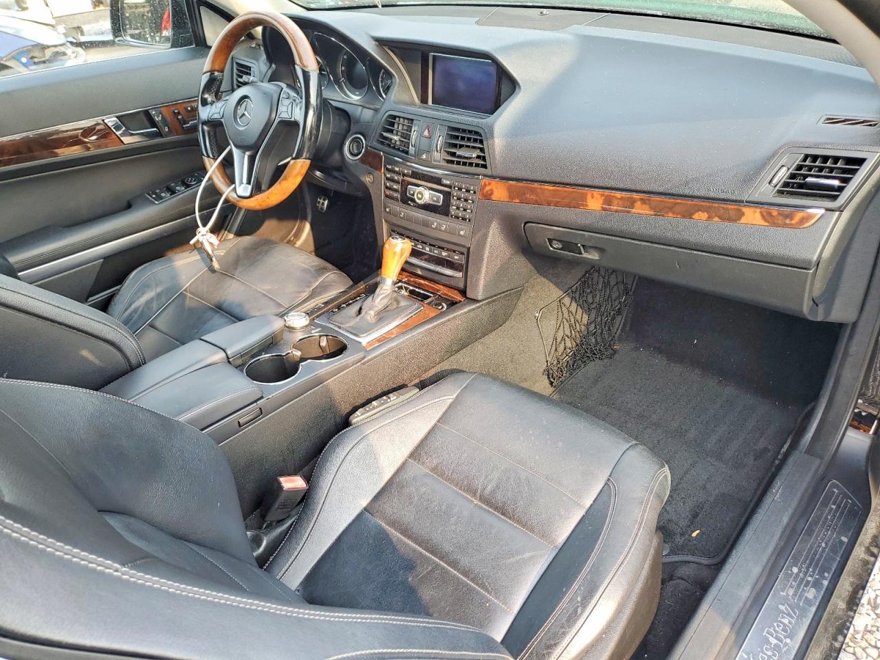 2013 Mercedes-benz E 350 Black vin: WDDKK5KF2DF215437