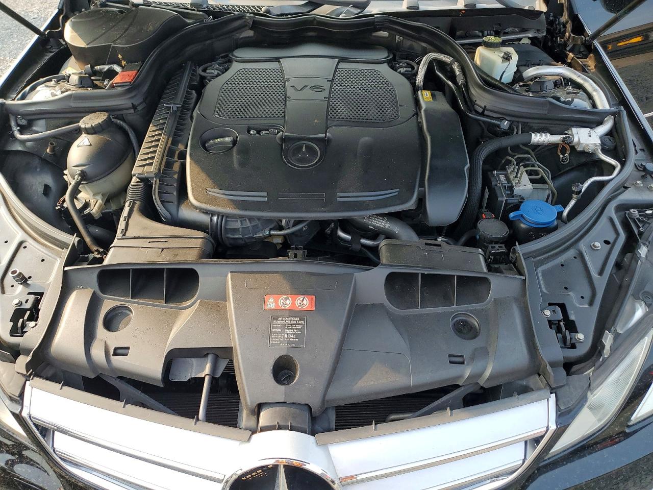 2013 Mercedes-benz E 350 Black vin: WDDKK5KF2DF215437