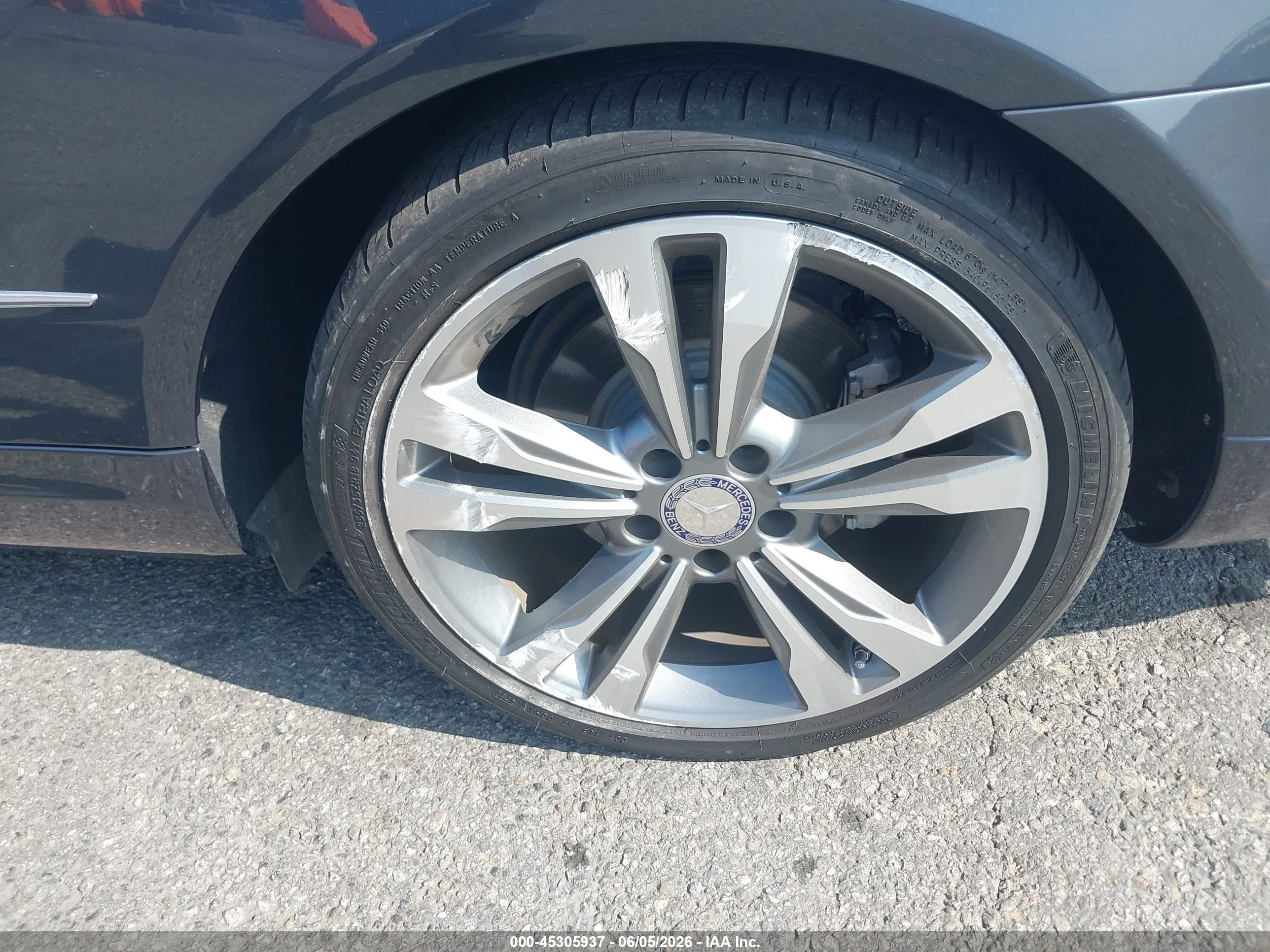 2014 Mercedes-benz E 350   Серый vin: WDDKK5KF2EF225581