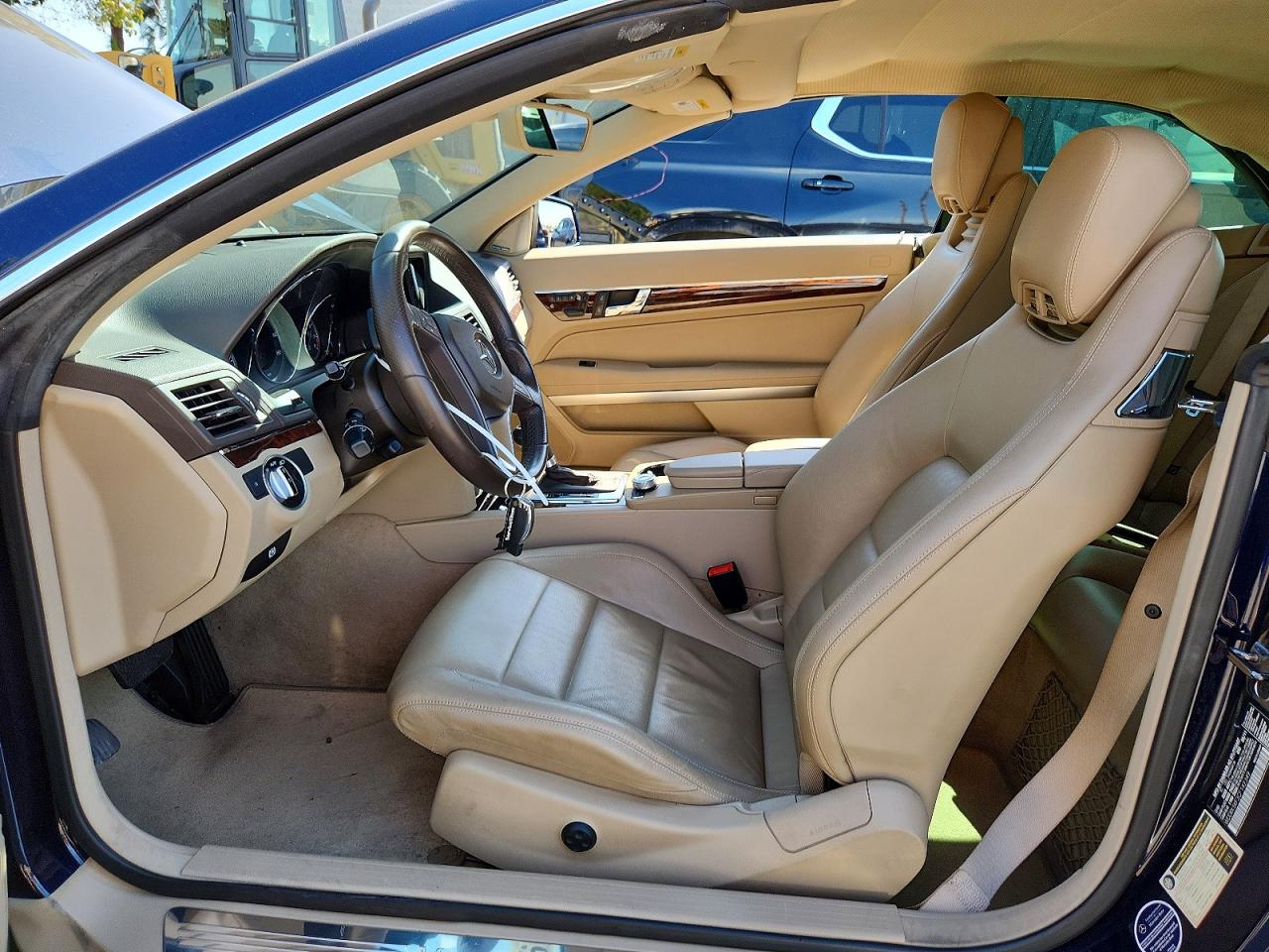 2012 Mercedes-benz E 350 Синий vin: WDDKK5KF3CF142349