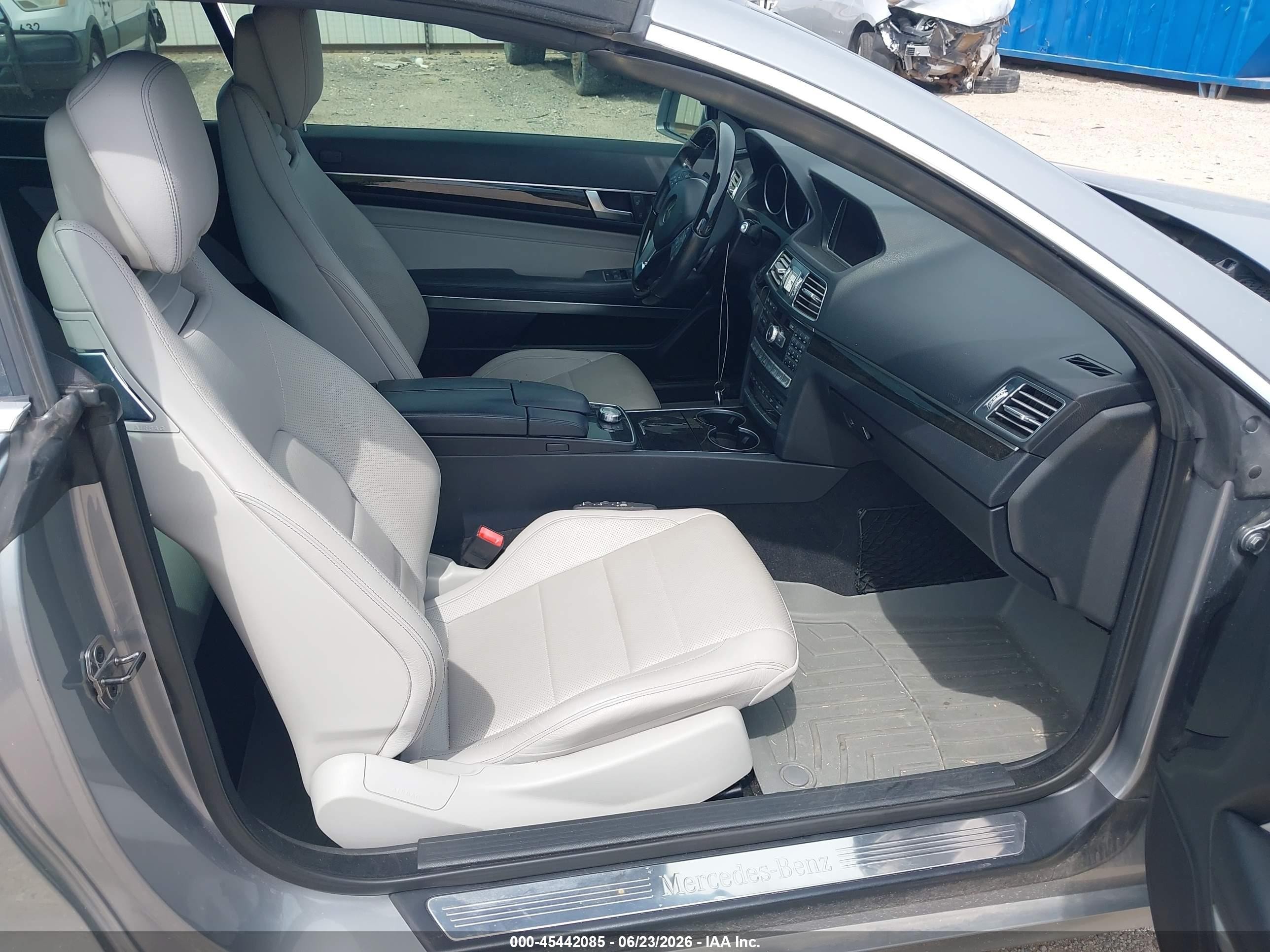 2014 Mercedes-benz E 350 Silver vin: WDDKK5KF3EF261926