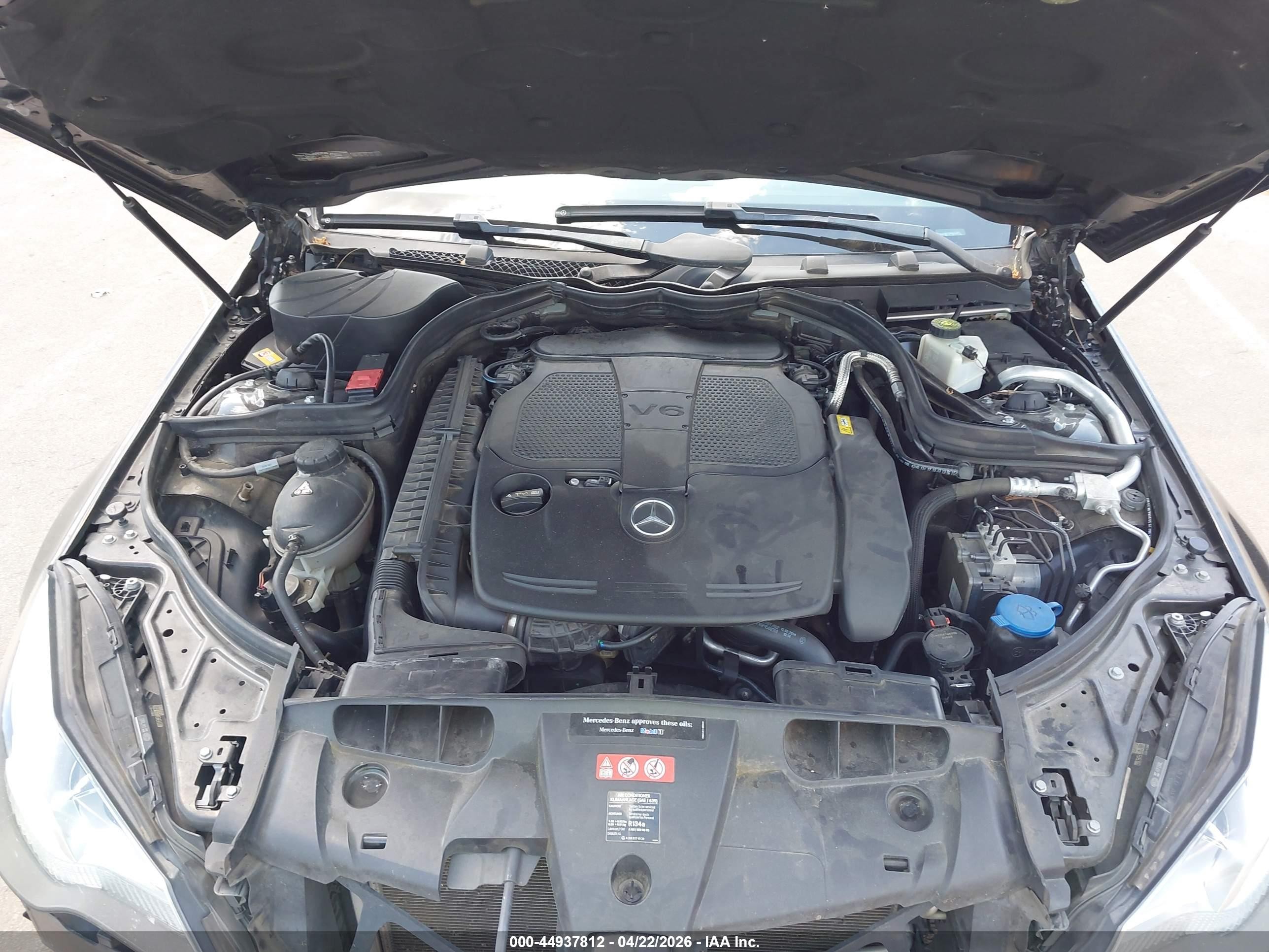 2014 Mercedes-benz E 350   Black vin: WDDKK5KF3EF272389