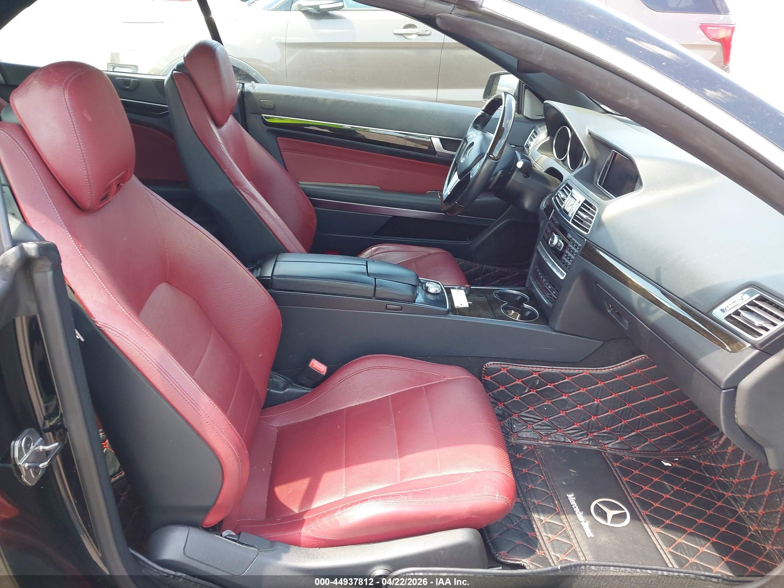 2014 Mercedes-benz E 350   Black vin: WDDKK5KF3EF272389