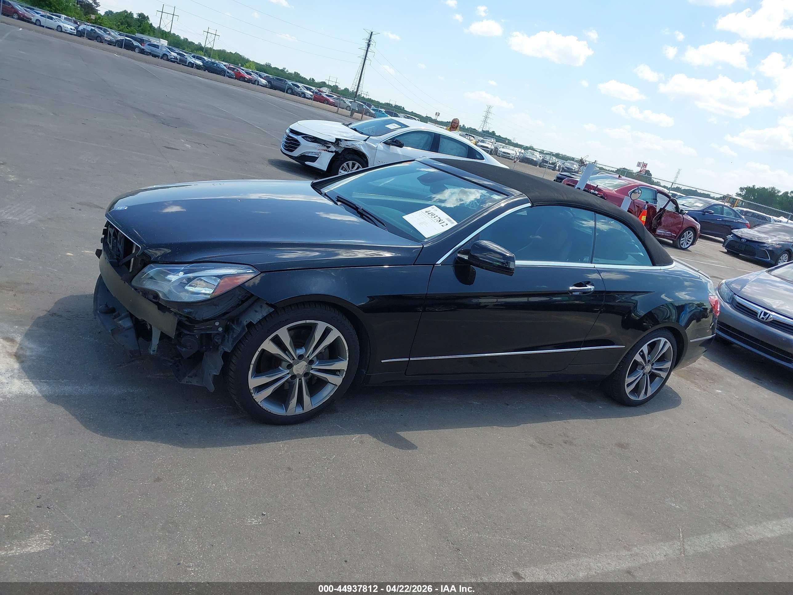 2014 Mercedes-benz E 350   Black vin: WDDKK5KF3EF272389