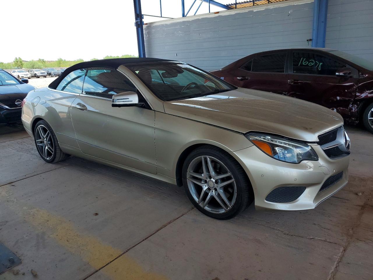 2014 Mercedes-benz E 350 Beige vin: WDDKK5KF3EF288169